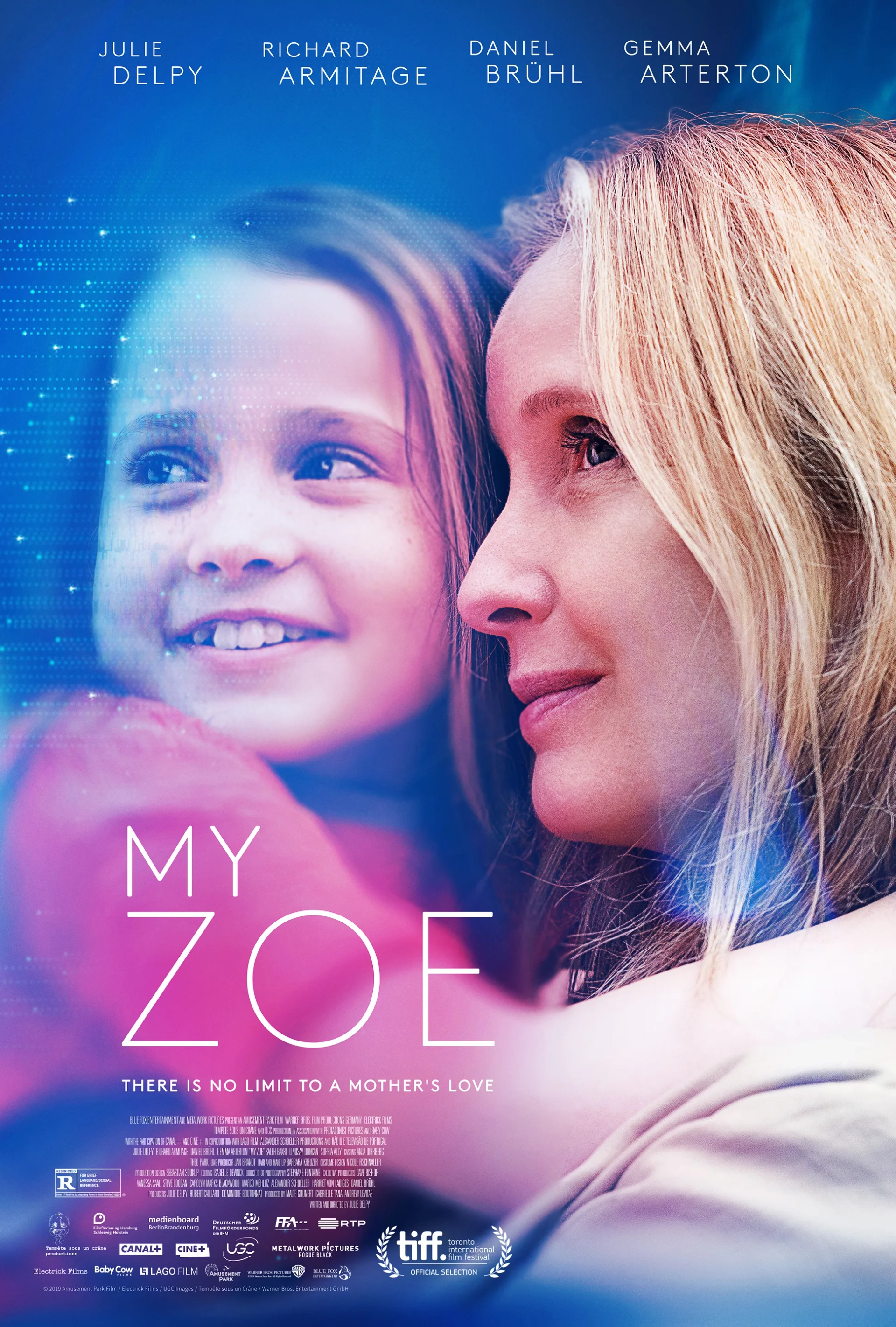 Julie Delpy and Sophia Ally in My Zoe (2019)