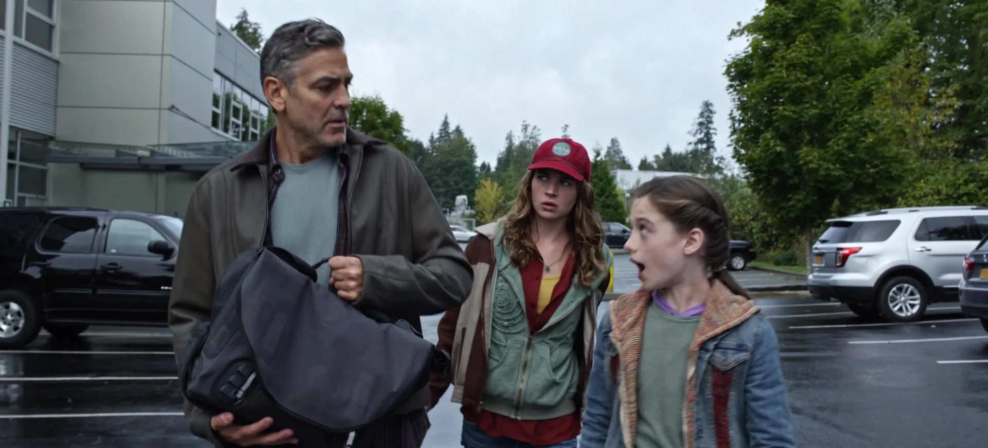 George Clooney, Britt Robertson, and Raffey Cassidy in Tomorrowland (2015)