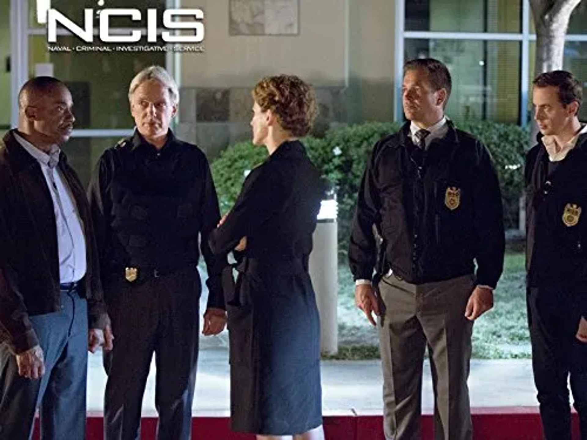 Mark Harmon, Rocky Carroll, Leslie Hope, Sean Murray, and Michael Weatherly in NCIS (2003)
