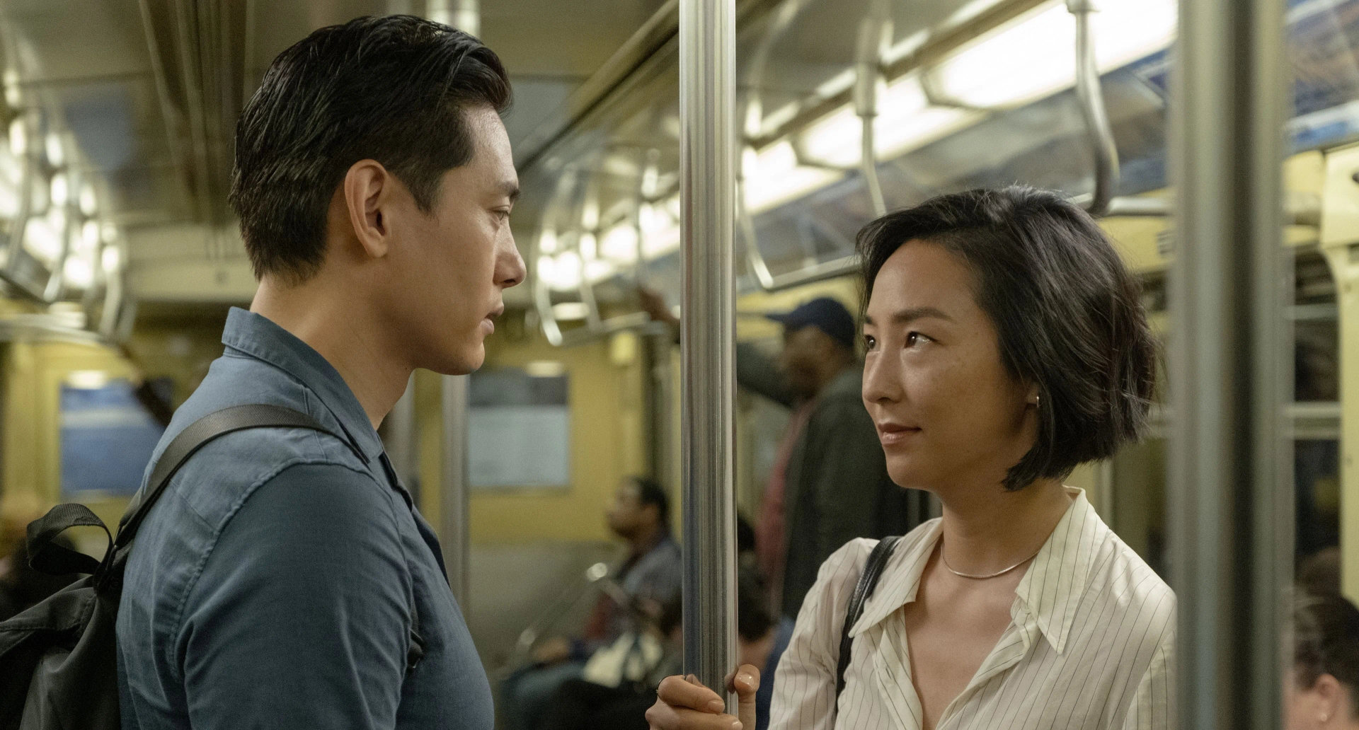 Teo Yoo and Greta Lee in Past Lives (2023)