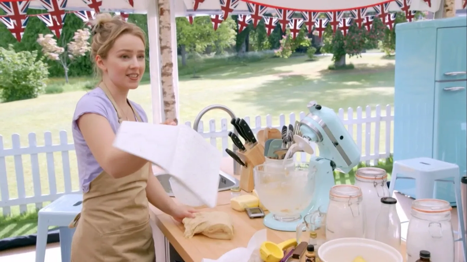 Rebs Lightbody in The Great British Baking Show (2010)