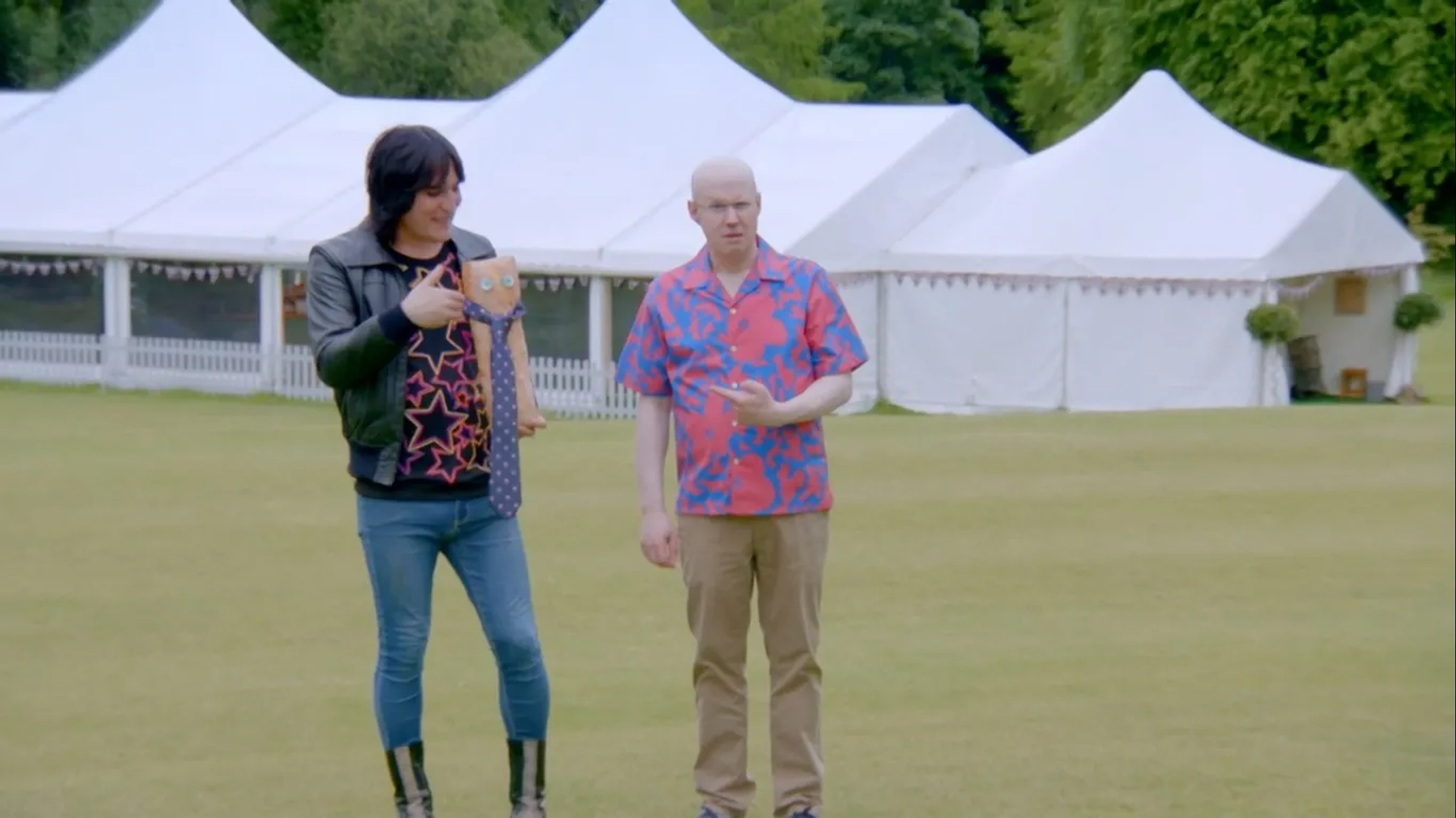 Noel Fielding and Matt Lucas in The Great British Baking Show (2010)