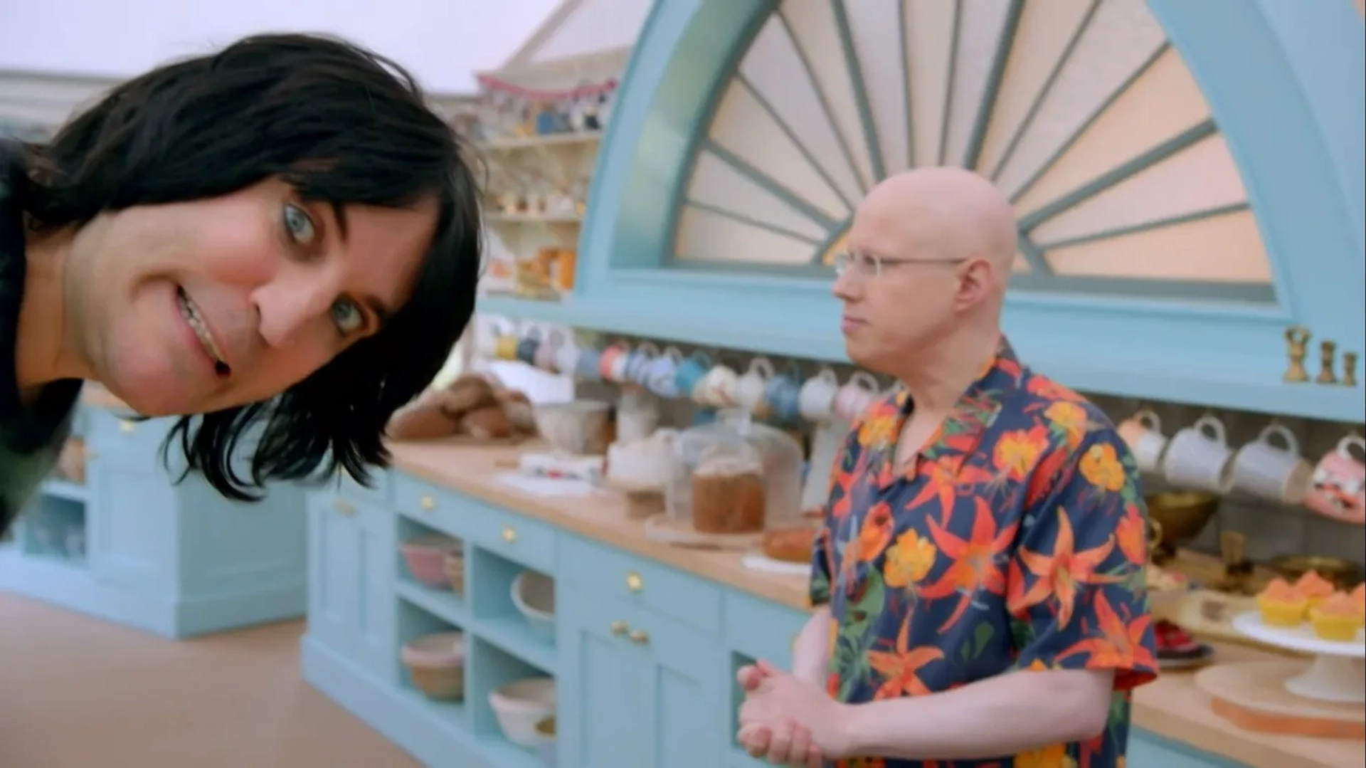 Noel Fielding and Matt Lucas in The Great British Baking Show (2010)