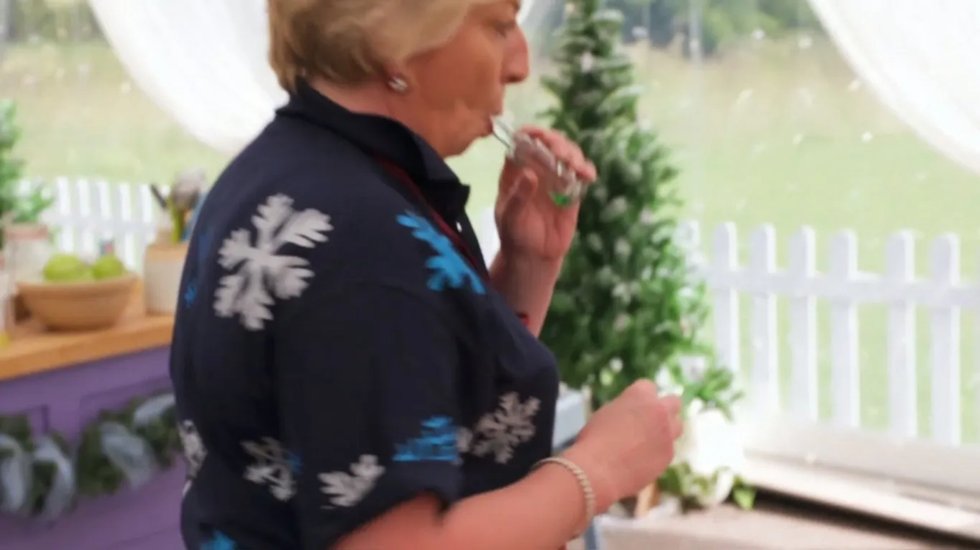 Sandy Docherty in The Great British Baking Show (2010)