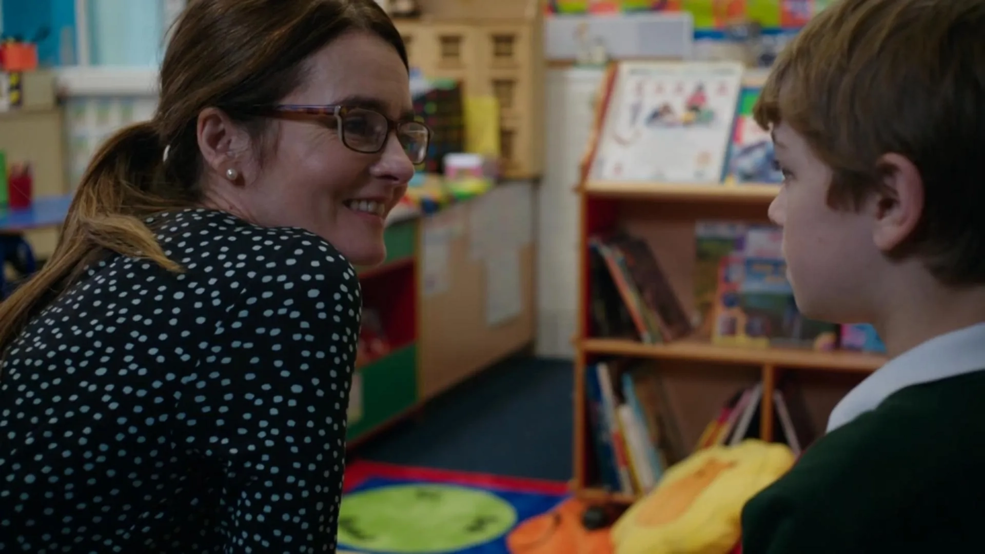 Shirley Henderson in Happy Valley (2014)