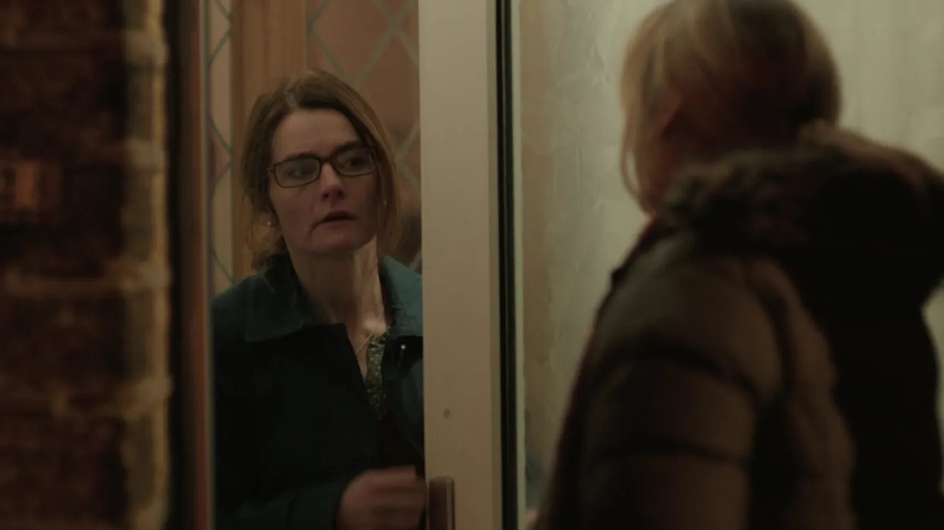 Shirley Henderson and Sarah Lancashire in Happy Valley (2014)