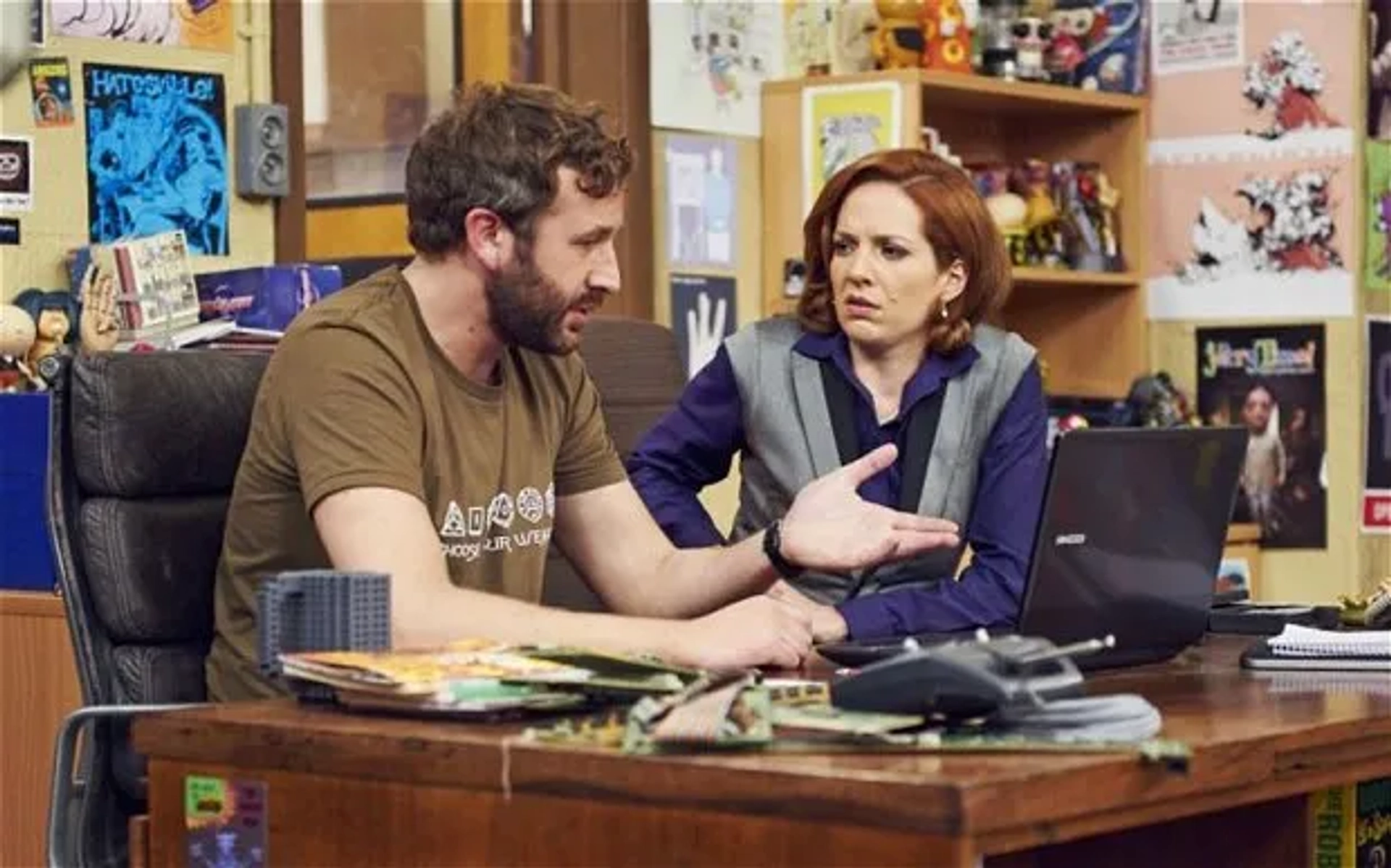 Chris O'Dowd and Katherine Parkinson in The IT Crowd (2006)