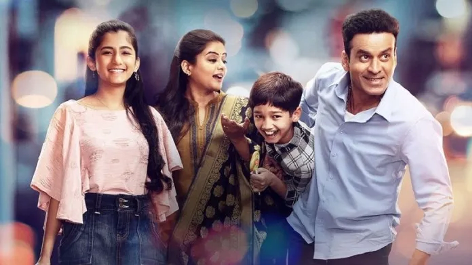 Manoj Bajpayee, Ashlesha Thakur, and Priyamani in The Family Man (2019)