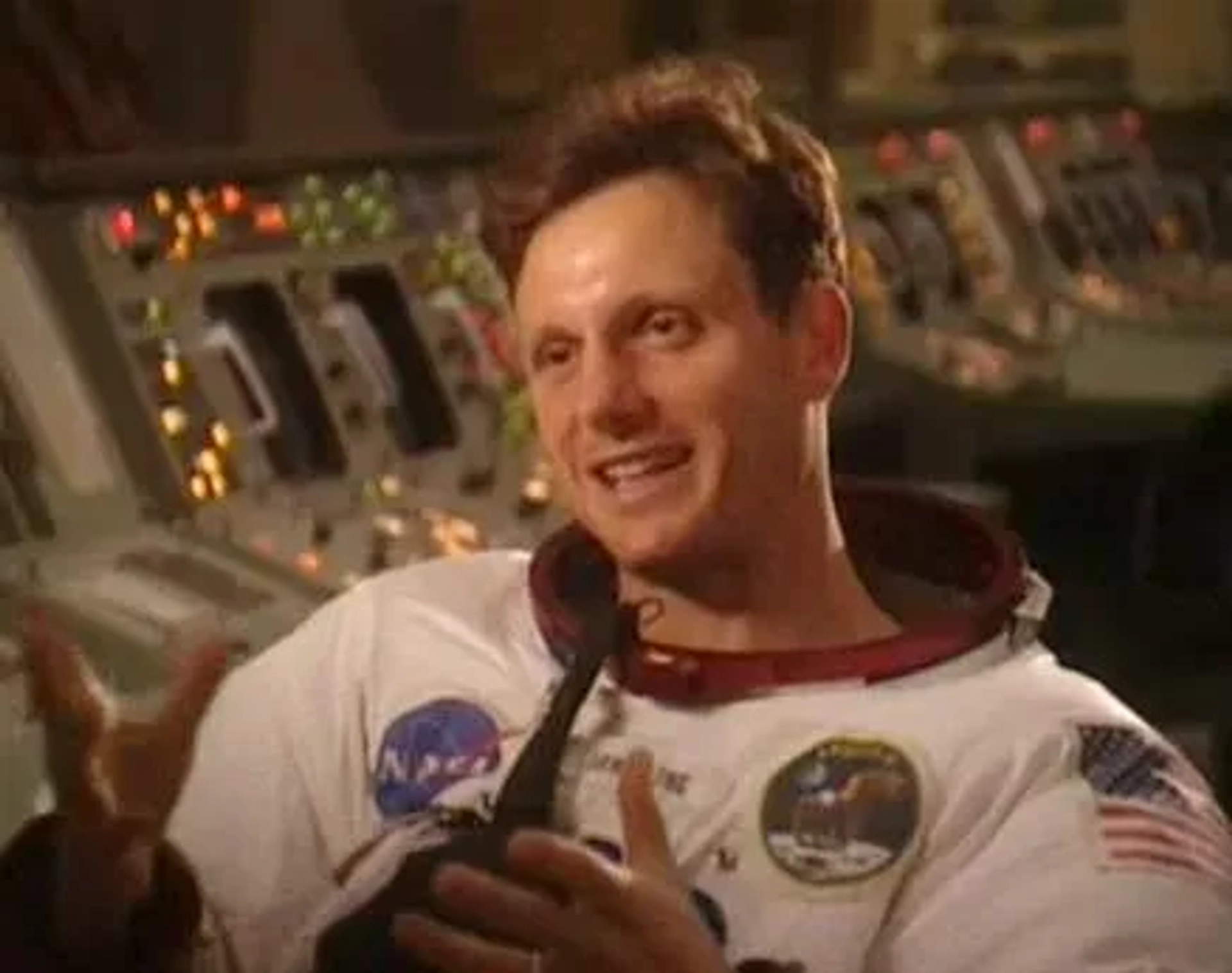 Tony Goldwyn in From the Earth to the Moon (1998)