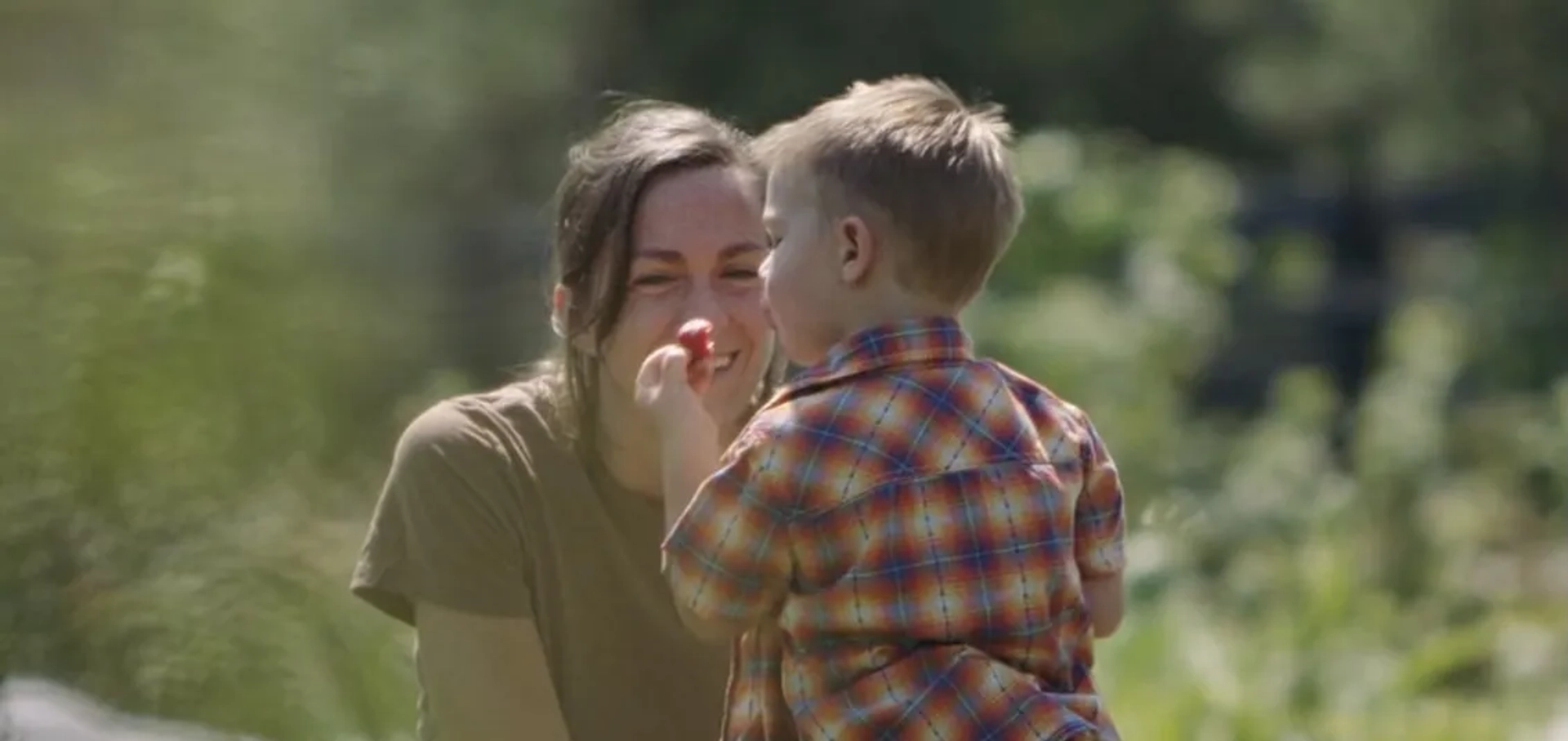 Molly Chester and Beauden Chester in The Biggest Little Farm (2018)