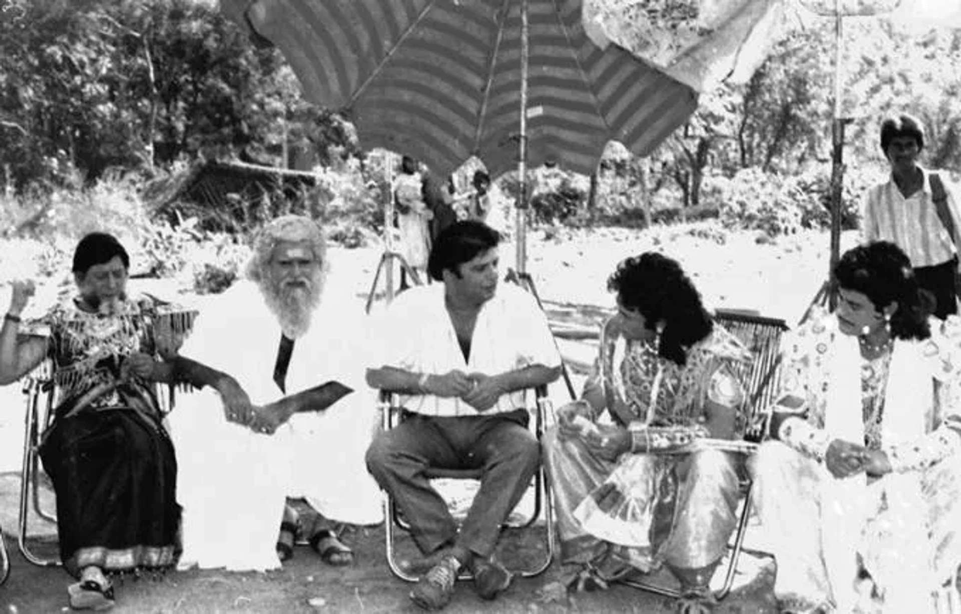 Nitish Bharadwaj, Ravi Chopra, Surendra Pal, Feroz Khan, and Gufi Paintal in Mahabharat (1988)