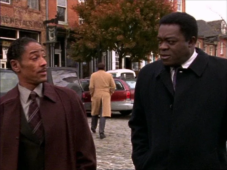 Yaphet Kotto and Giancarlo Esposito in Homicide: Life on the Street (1993)