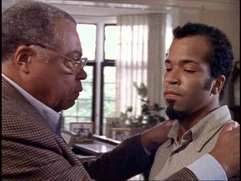 James Earl Jones and Jeffrey Wright in Homicide: Life on the Street (1993)