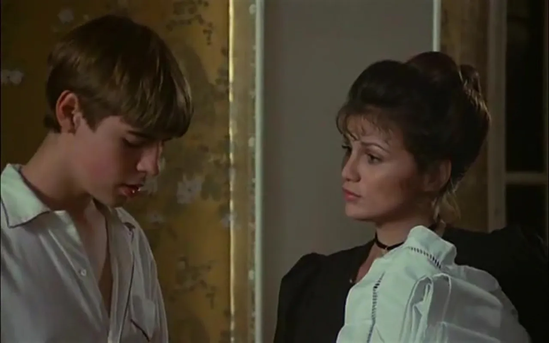 Serena Grandi and Fabrice Josso in What Every Frenchwoman Wants (1986)