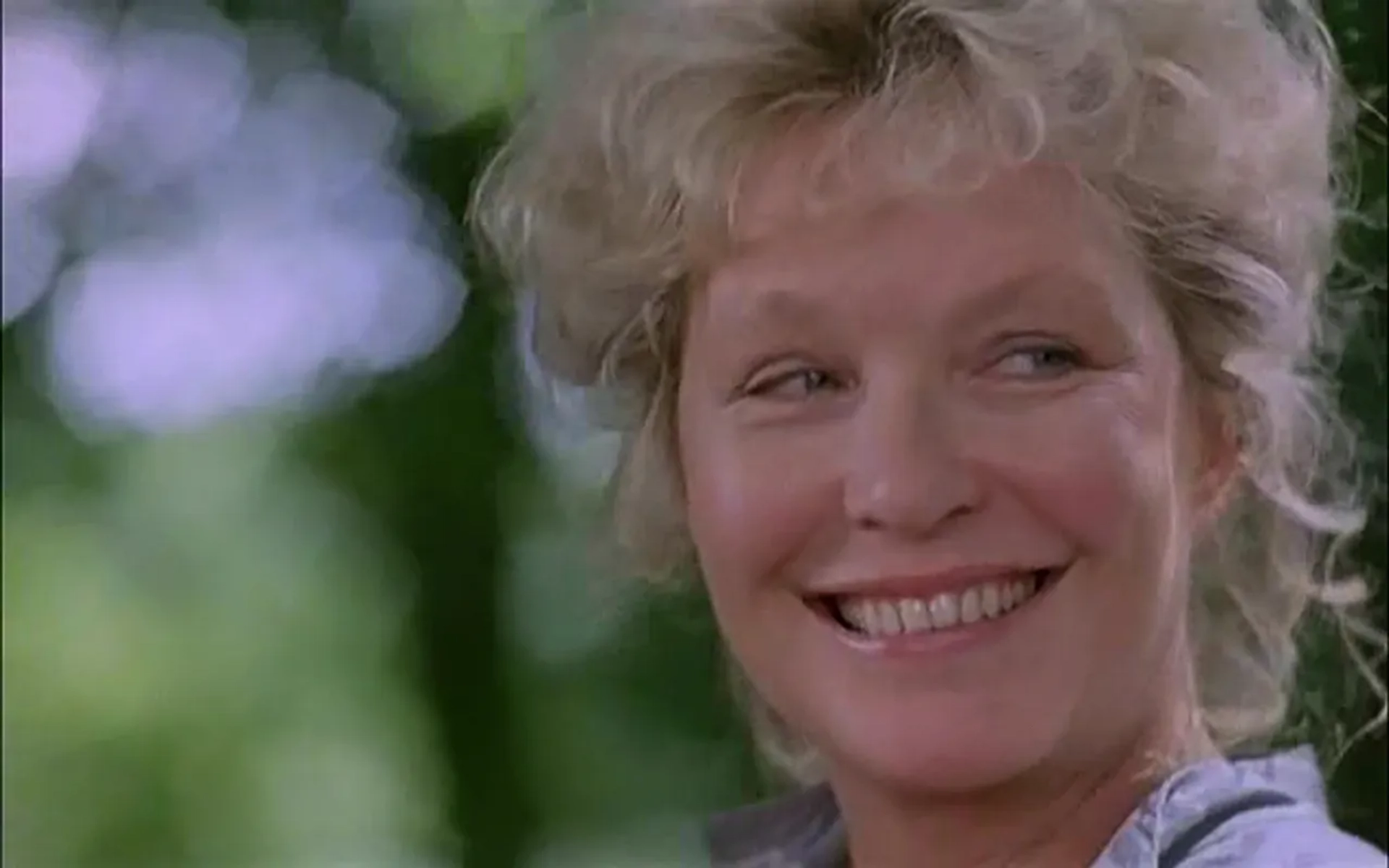 Marina Vlady in What Every Frenchwoman Wants (1986)