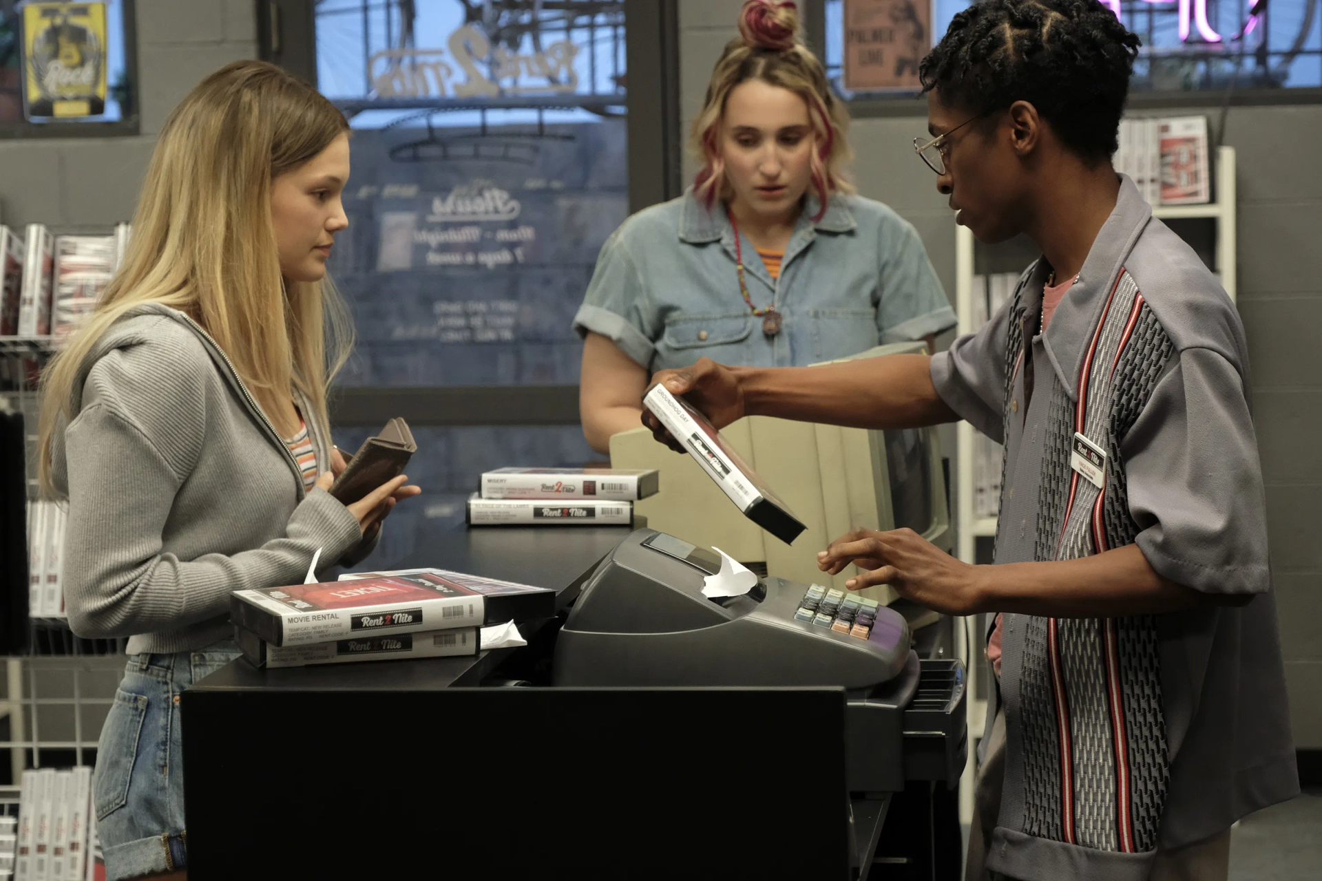 Harley Quinn Smith, Olivia Holt, and Allius Barnes in Cruel Summer (2021)