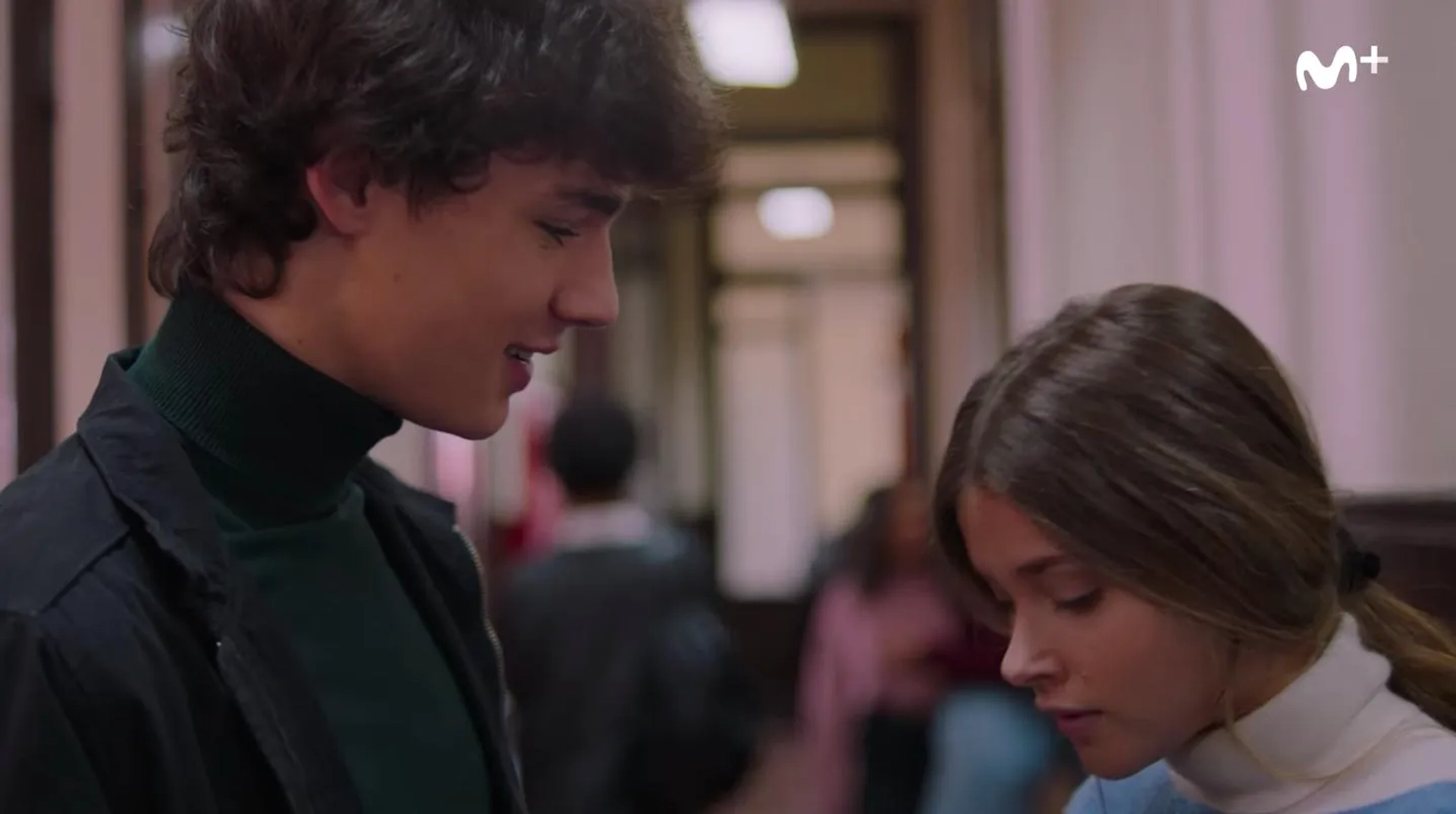 Fernando Lindez and Nicole Wallace in Skam España: La Nora que me gustaba (2020)