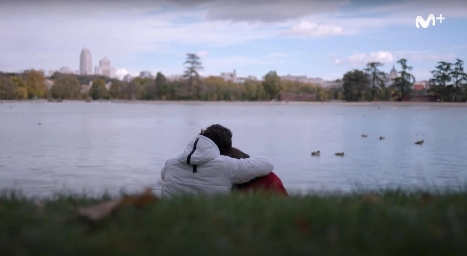 Fernando Lindez and Nicole Wallace in Skam España: ¿Existen los finales felices? (2020)