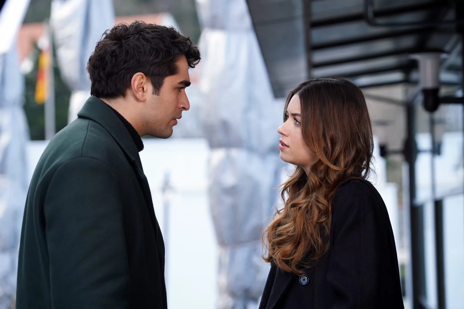 Afra Saraçoglu and Mert Ramazan Demir in Golden Boy (2022)