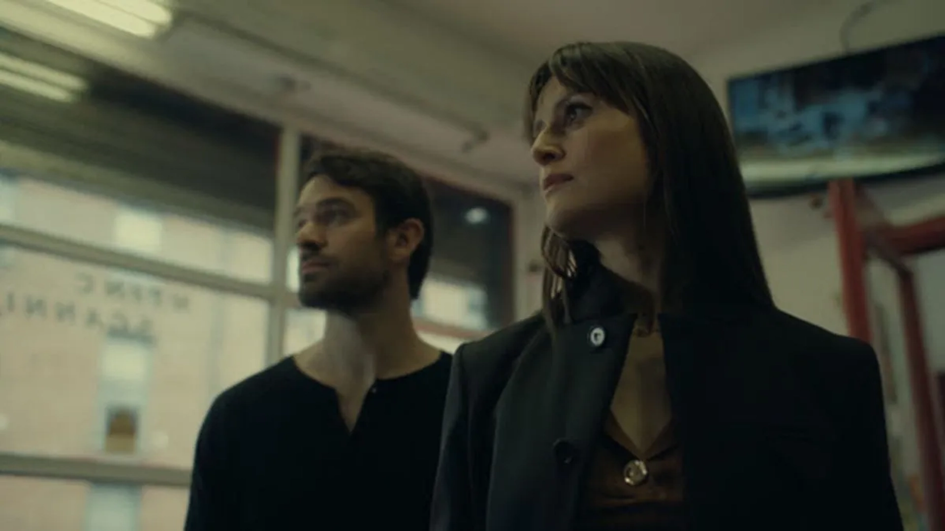 Charlie Cox and Clare Dunne in Kin (2021)