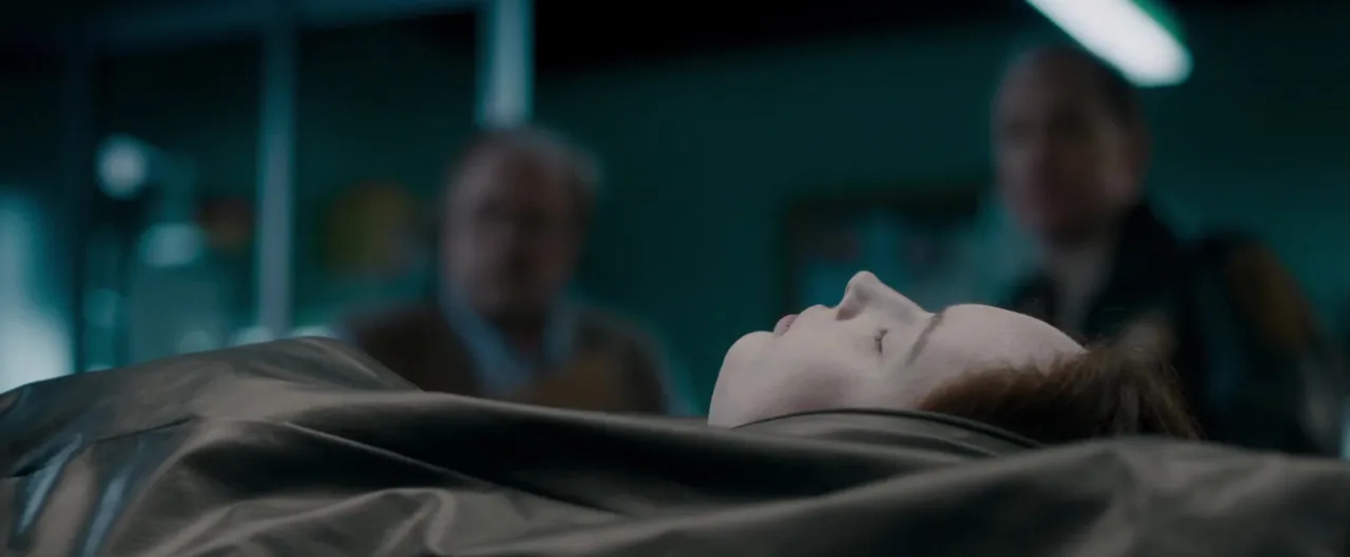 Brian Cox, Michael McElhatton, and Olwen Catherine Kelly in The Autopsy of Jane Doe (2016)