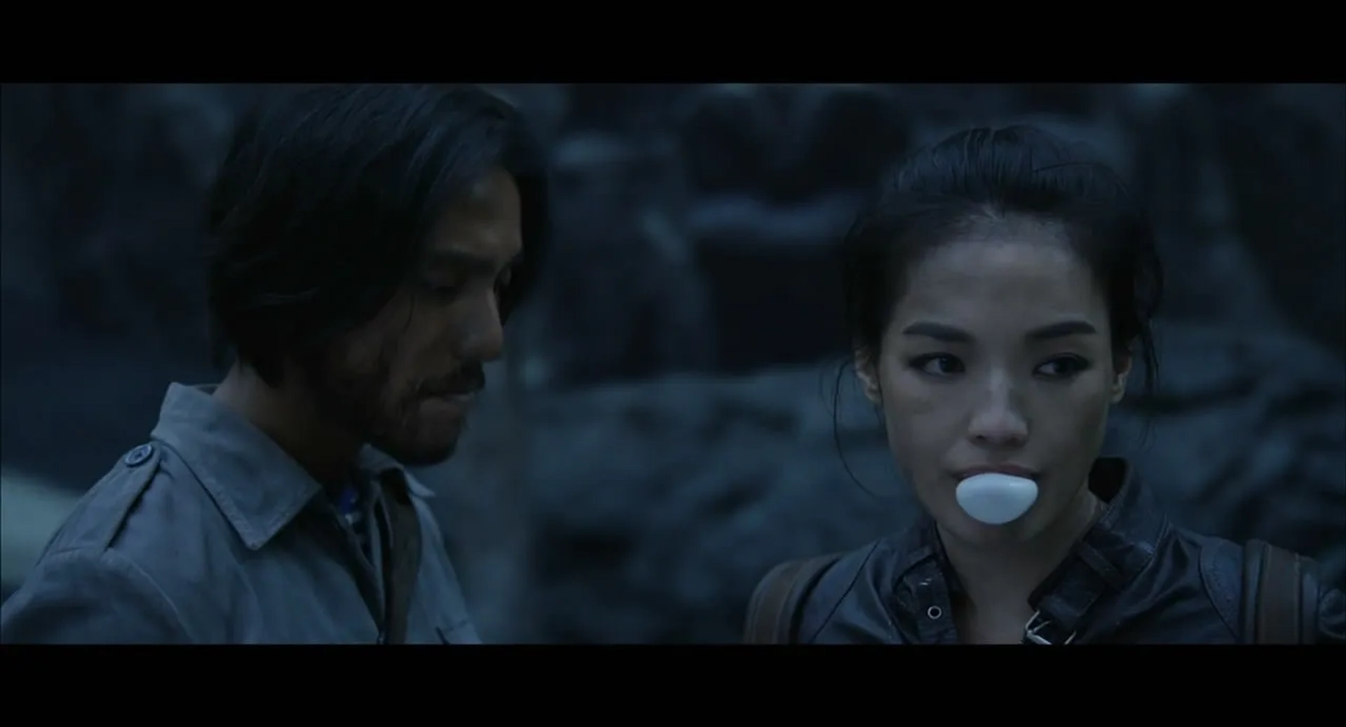 Shu Qi and Kun Chen in Mojin: The Lost Legend (2015)