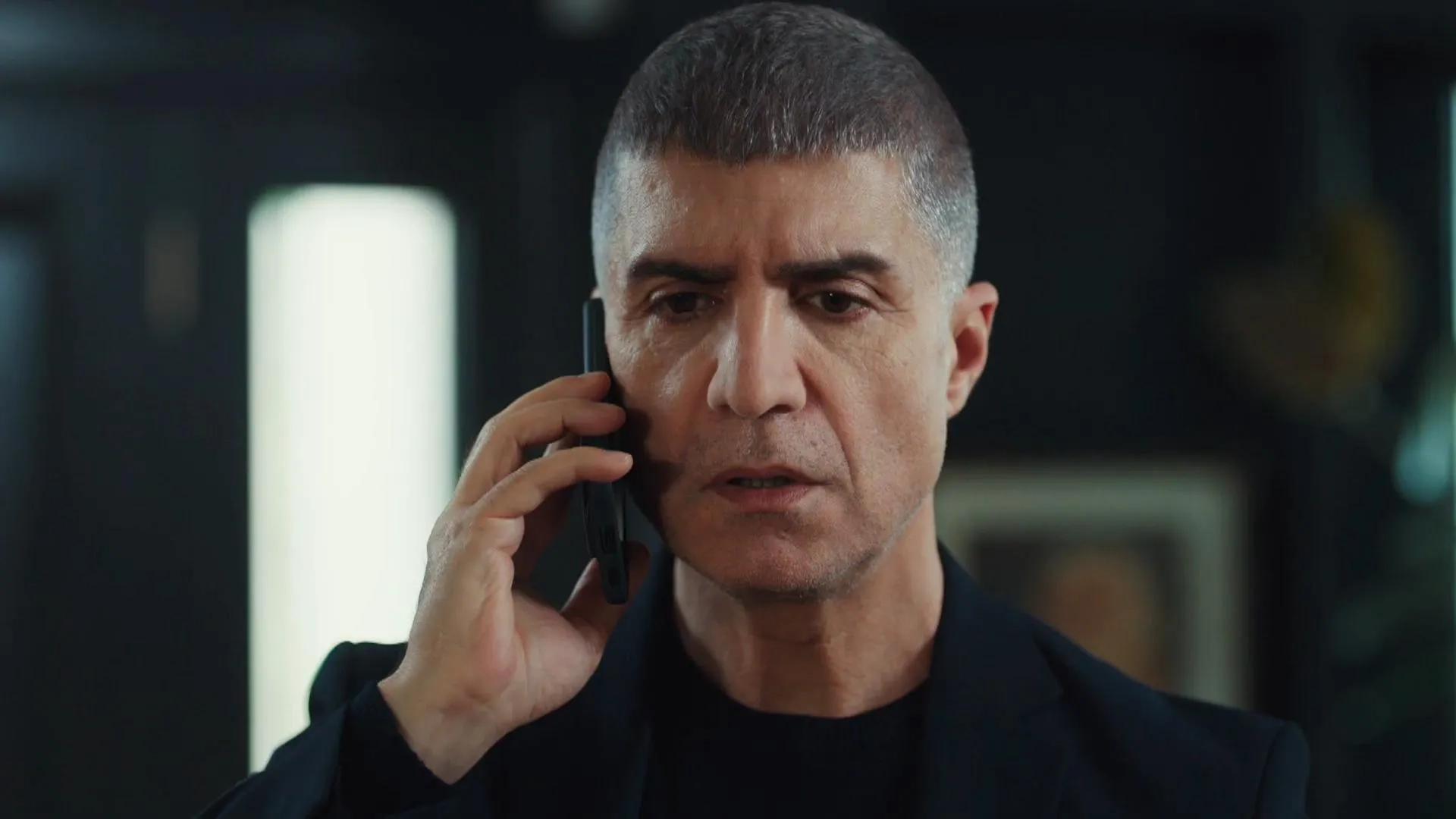 Özcan Deniz in Kizil Goncalar (2023)