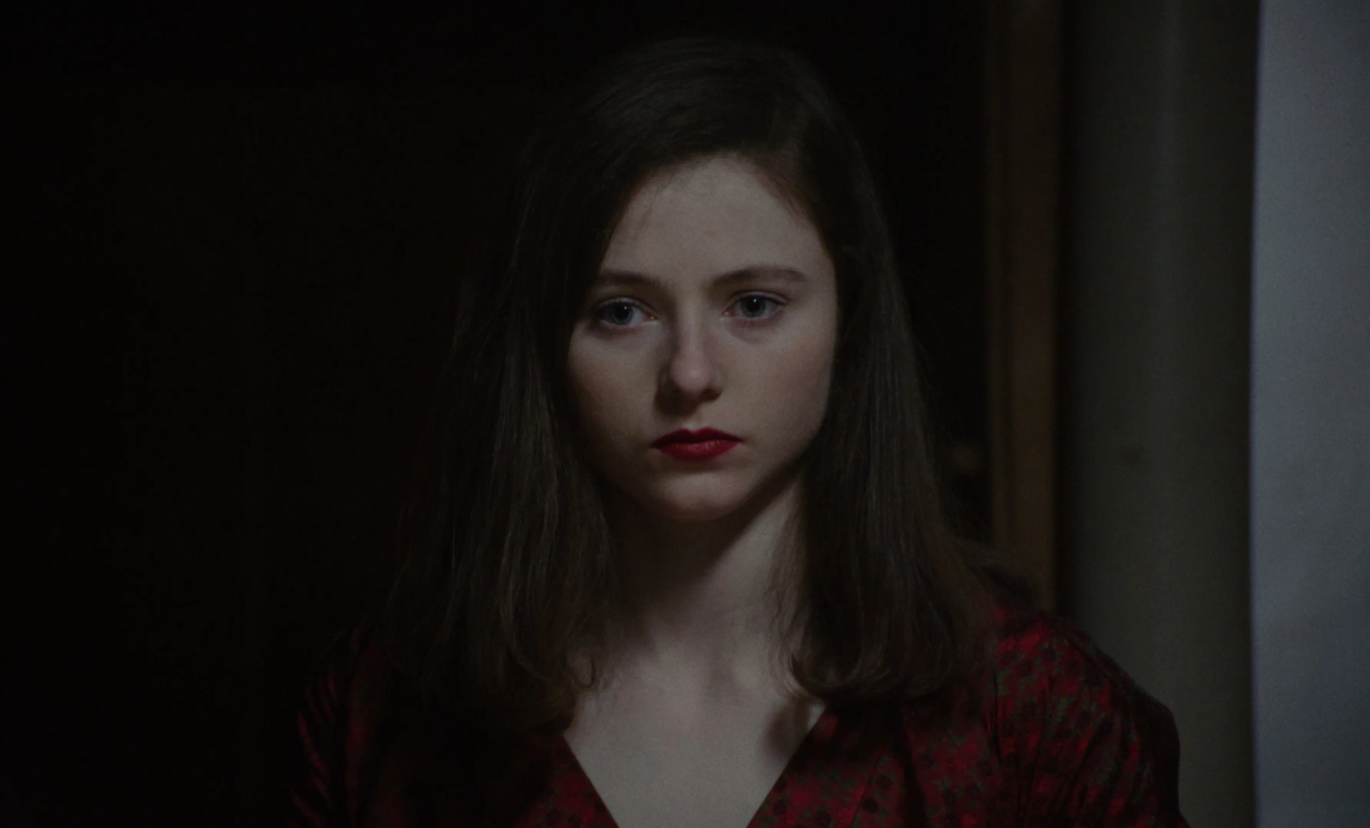 Thomasin McKenzie in Eileen (2023)