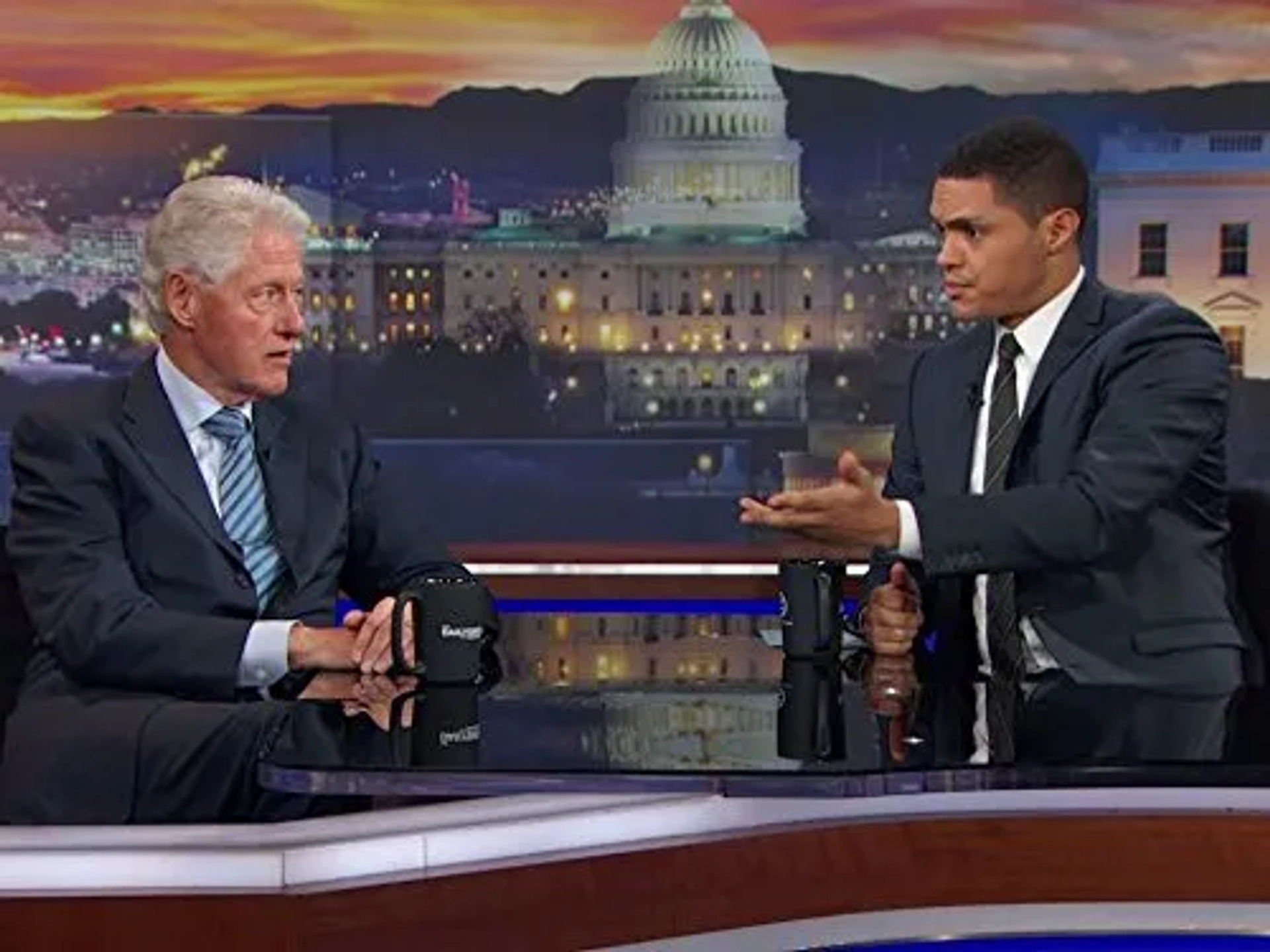 Bill Clinton and Trevor Noah in The Daily Show (1996)