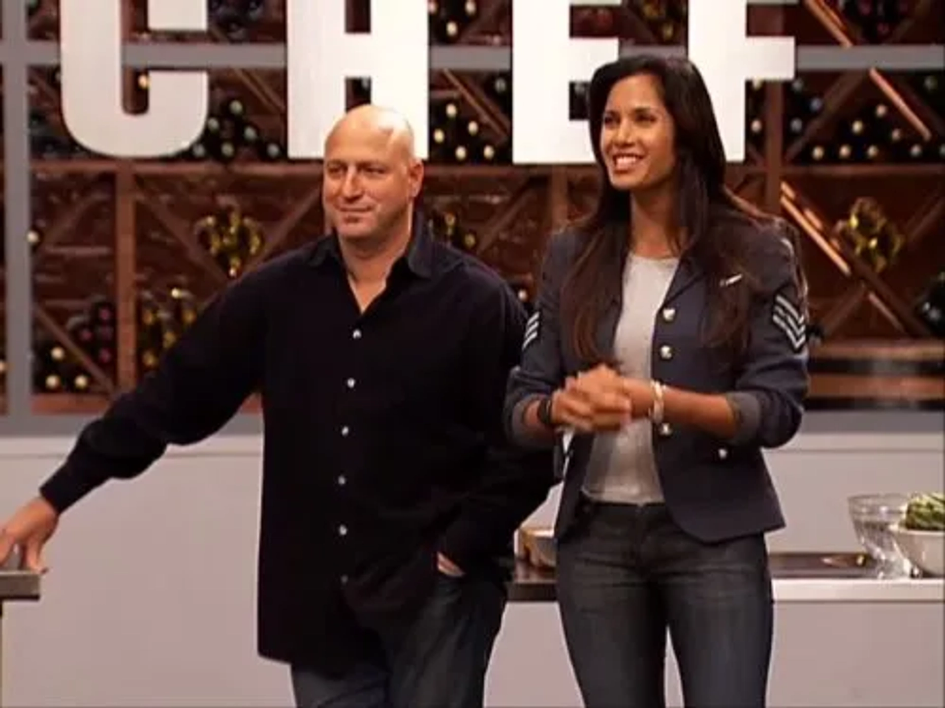 Padma Lakshmi and Tom Colicchio in Top Chef (2006)