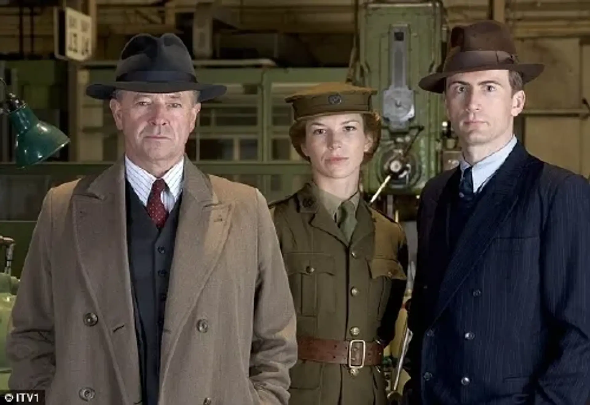 سریال بازرس فویل (Foyle's War 2002)