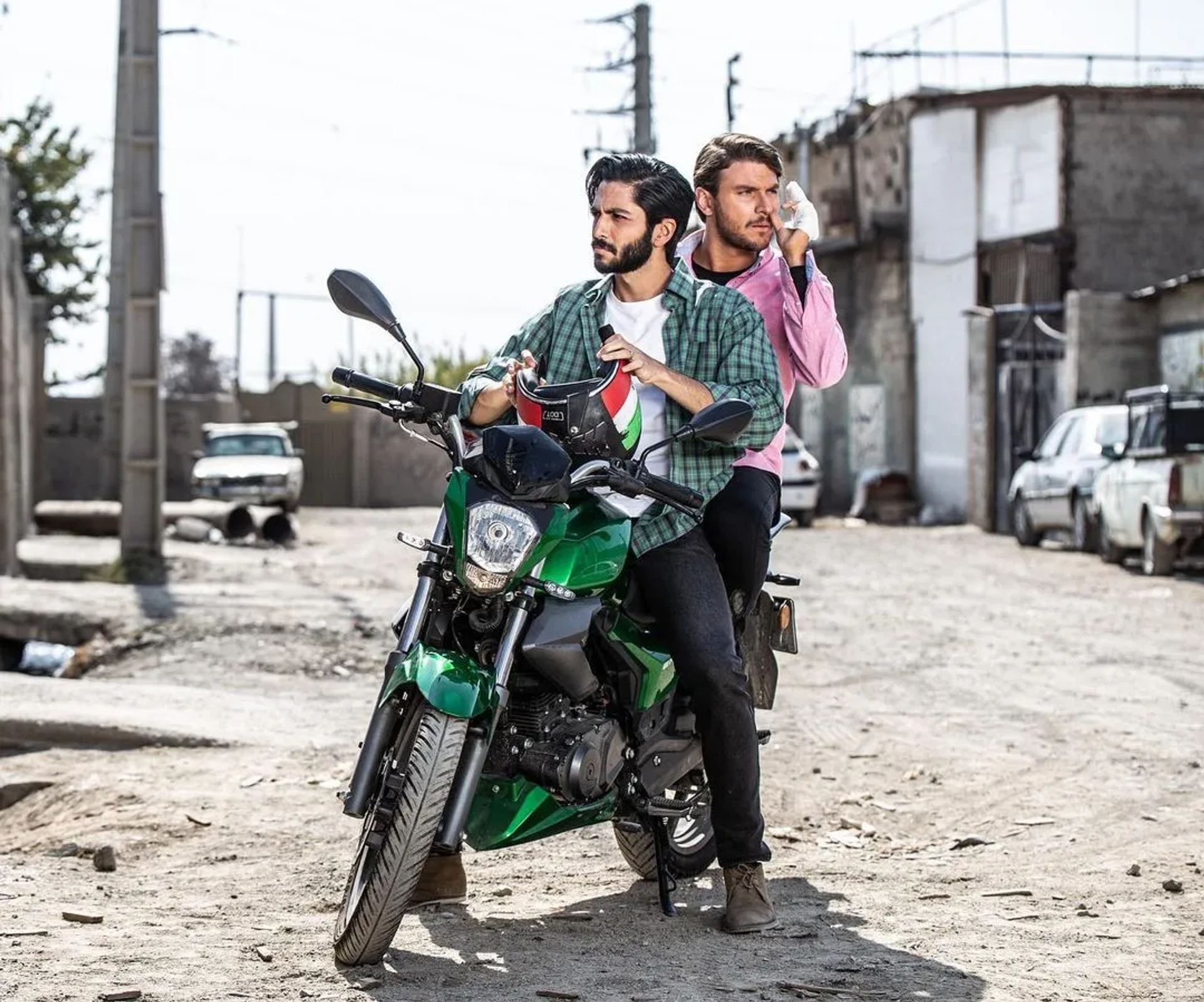 Keisan Dibaj and Dara Hayayee in From Destiny (2019)