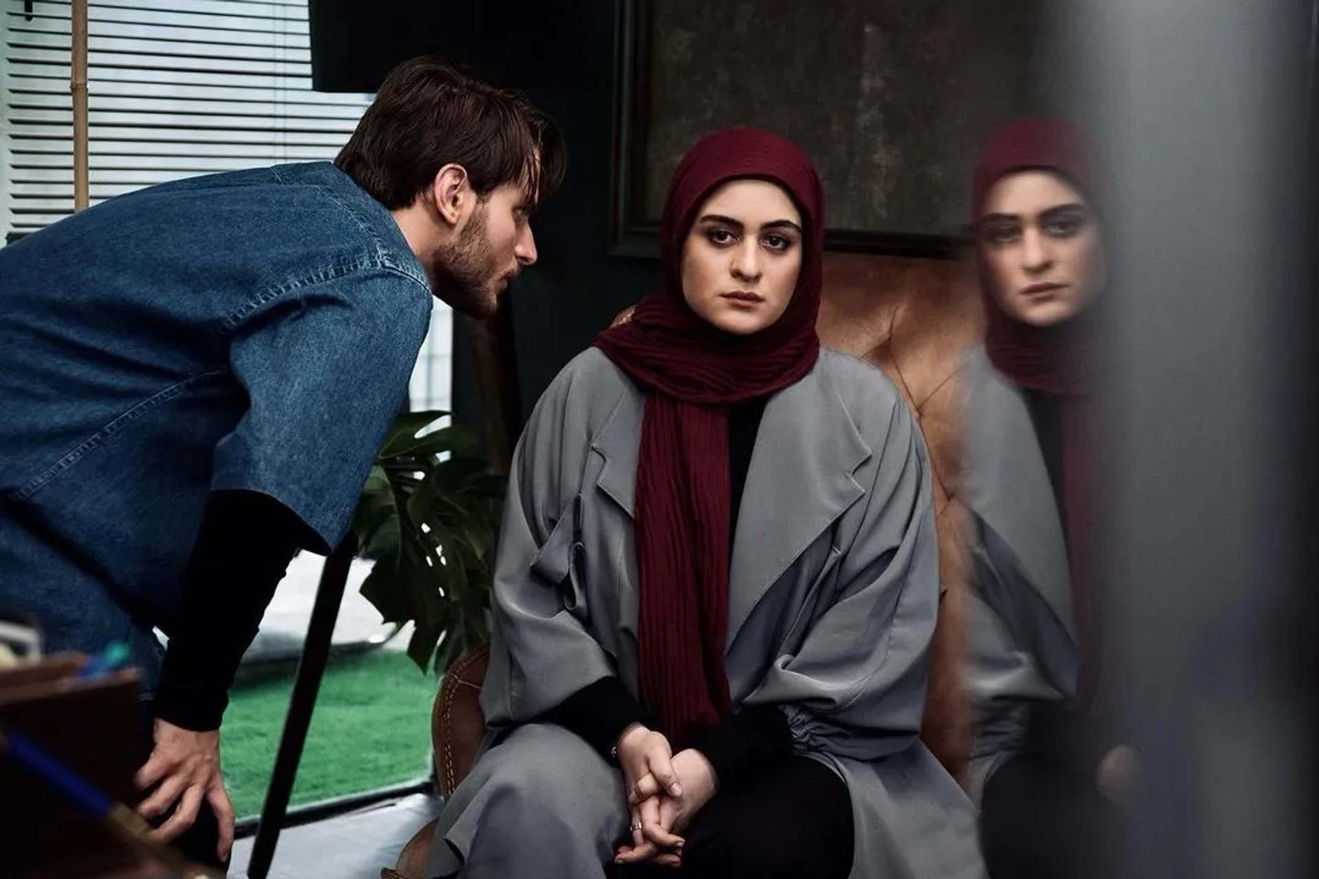 Fatima Baharmast and Dara Hayayee in From Destiny (2019)