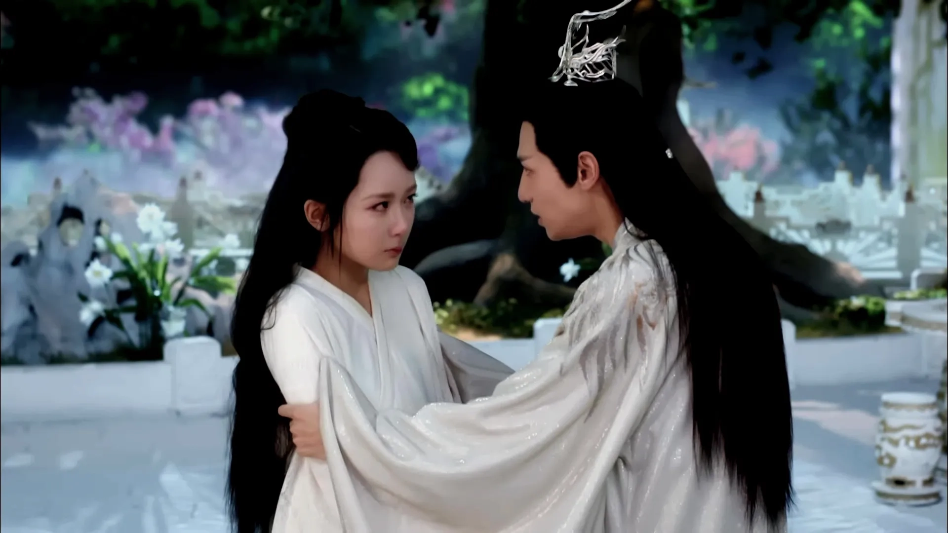 Zi Yang and Yunxi Luo in Ashes of Love (2018)