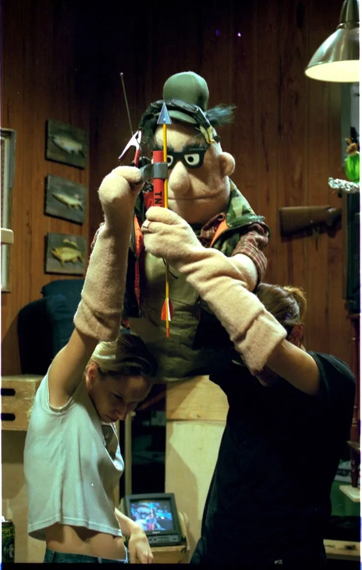Alice Dinnean in Crank Yankers (2002)