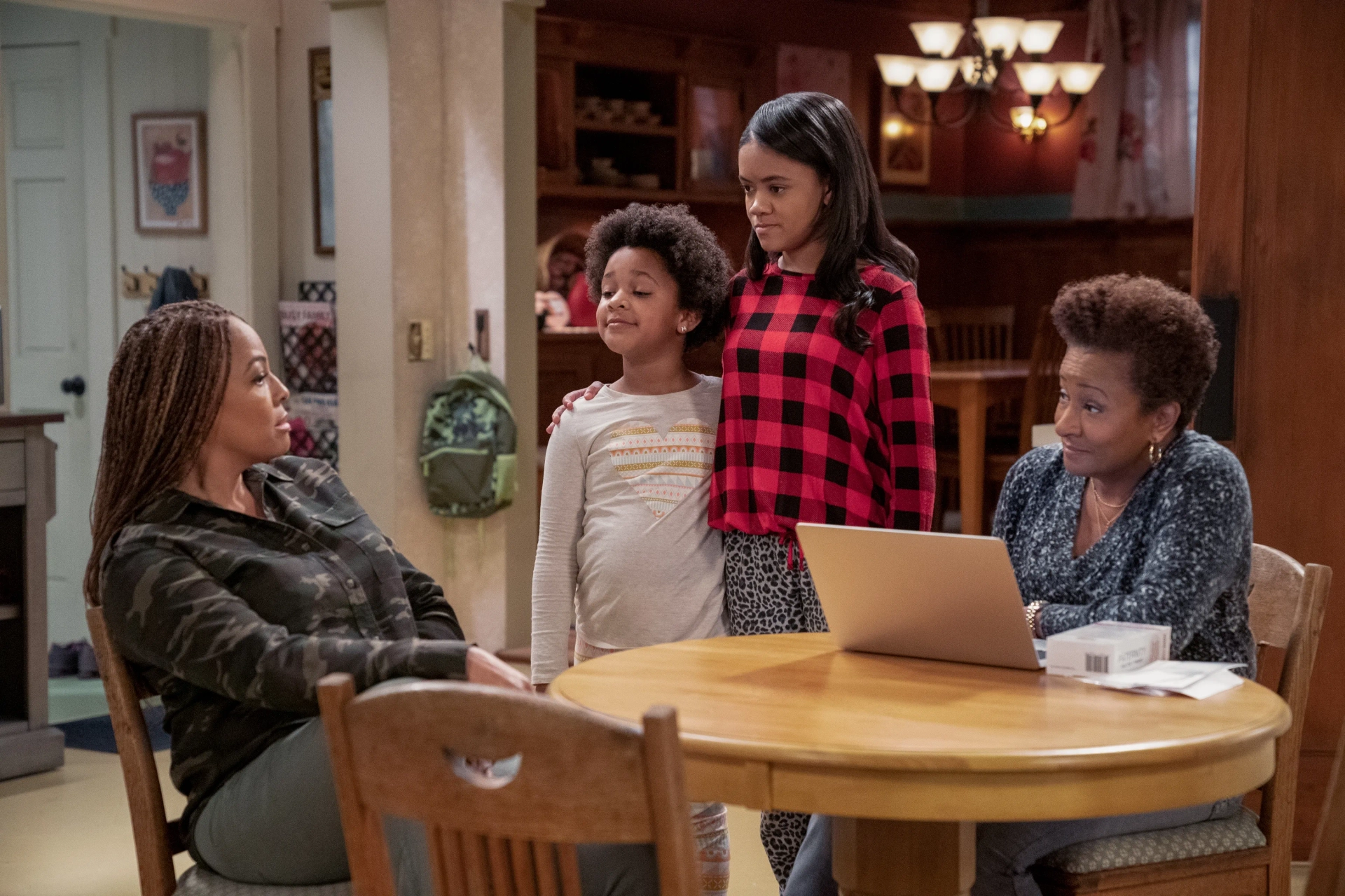 Kim Fields, Wanda Sykes, Journey Christine, and Khali Spraggins in The Upshaws (2021)