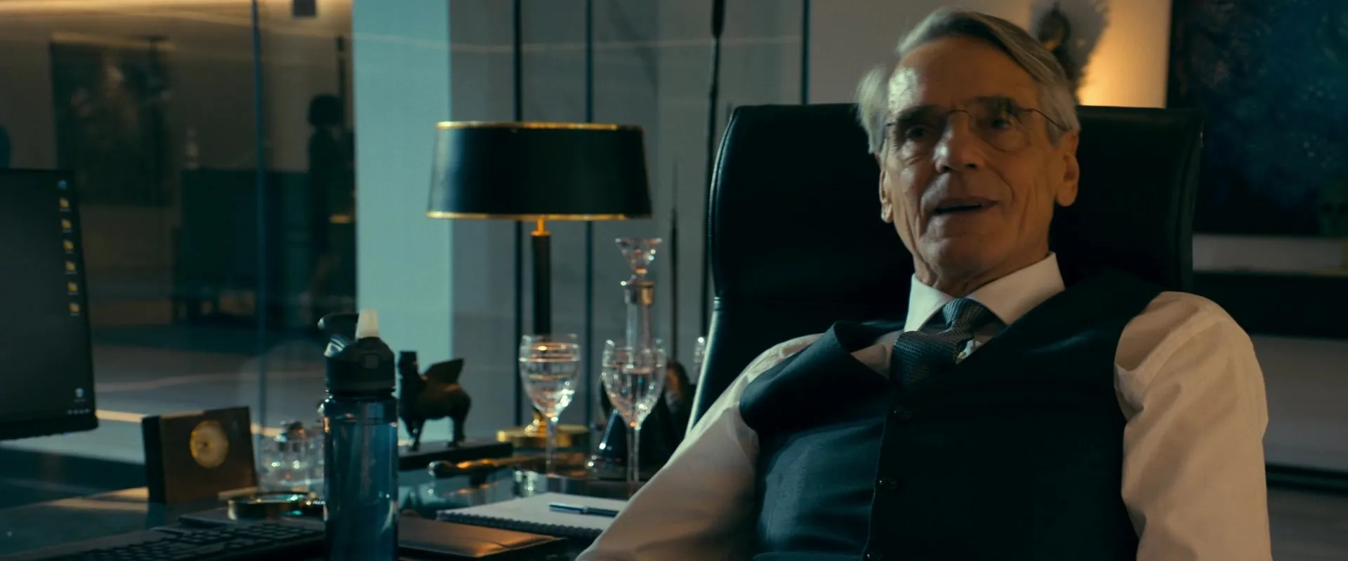 Jeremy Irons in The Beekeeper (2024)