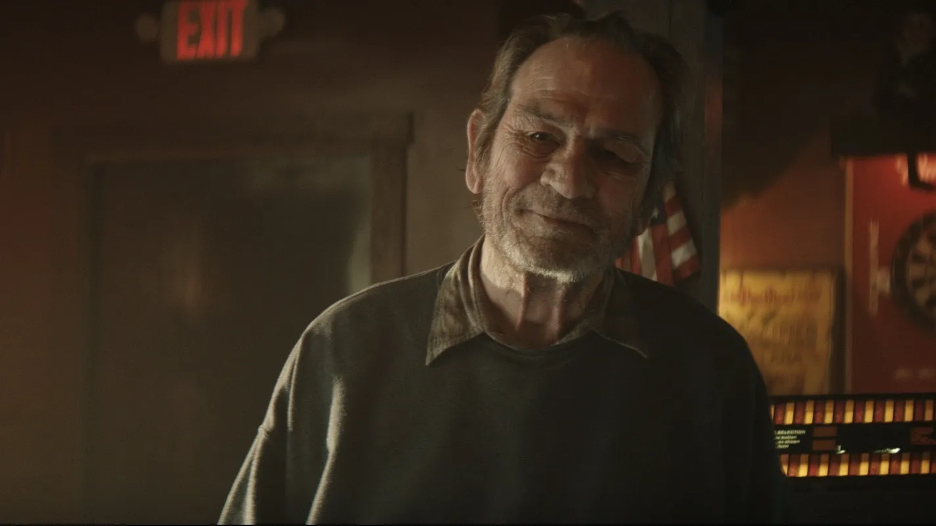 Tommy Lee Jones in Finestkind (2023)