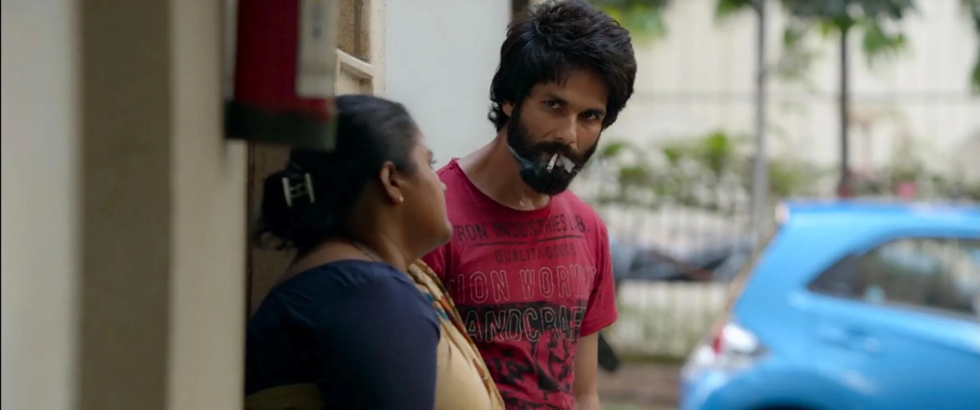 Vanita Kharat and Shahid Kapoor in Kabir Singh (2019)