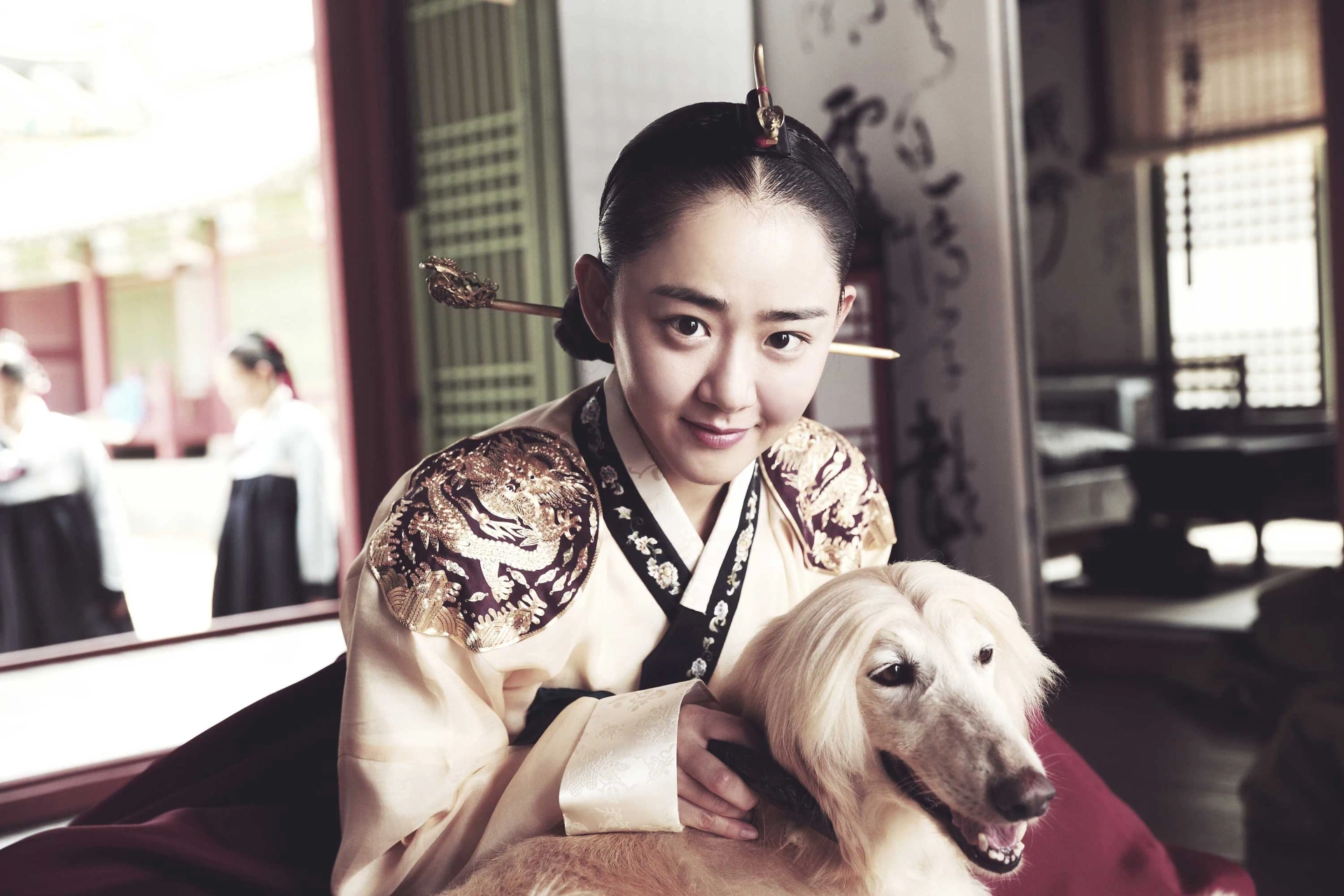 Moon Geun-young in The Throne (2015)