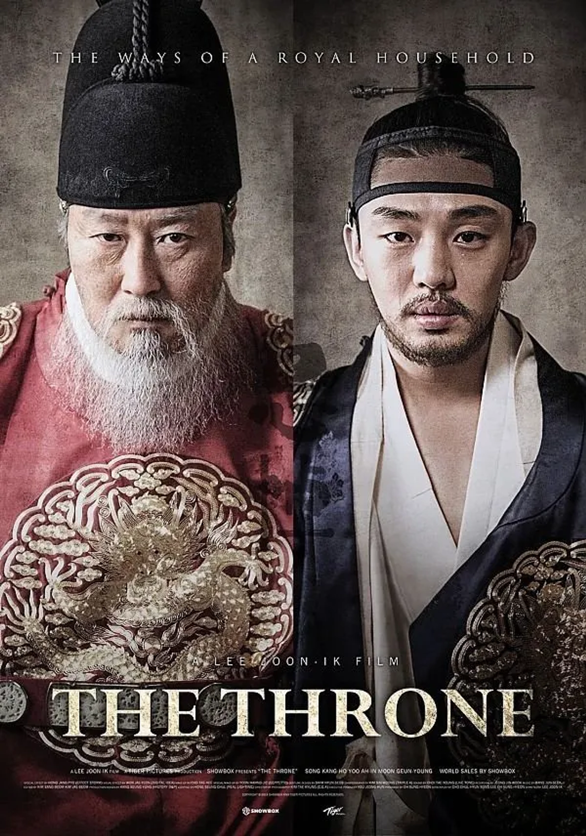 Song Kang-ho and Yoo Ah-in in The Throne (2015)