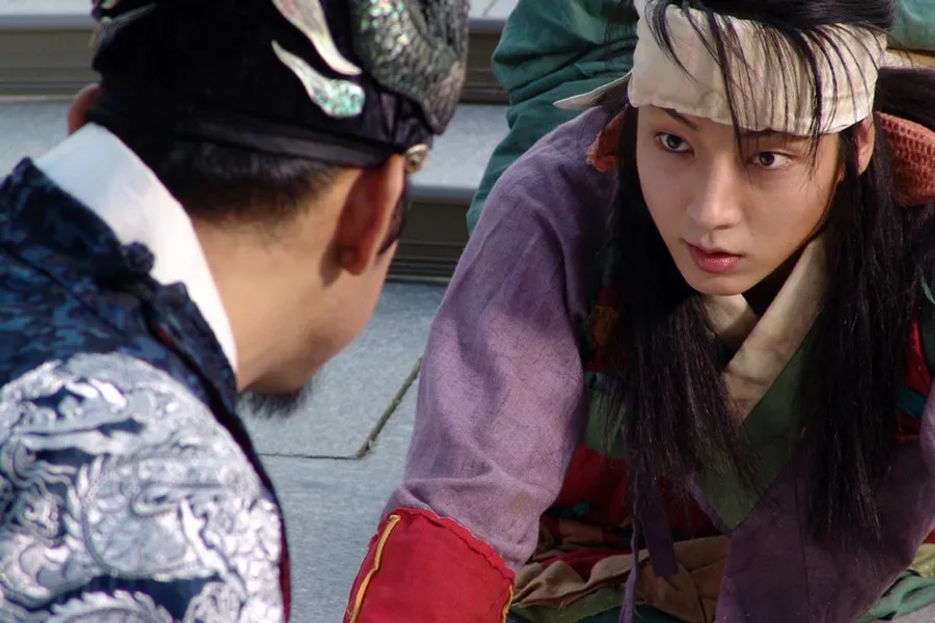 Jin-young Jung and Lee Joon-Gi in The King and the Clown (2005)