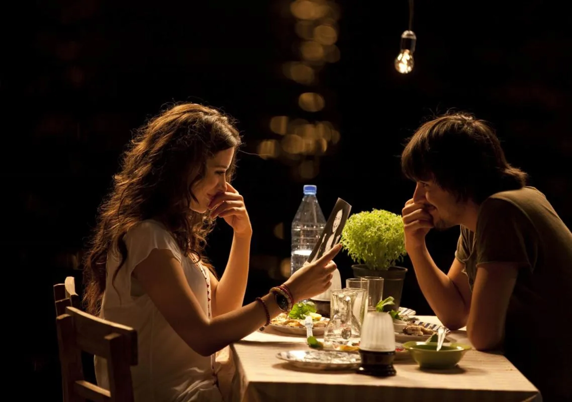 Mehmet Günsür and Belçim Bilgin in Love Likes Coincidences (2011)