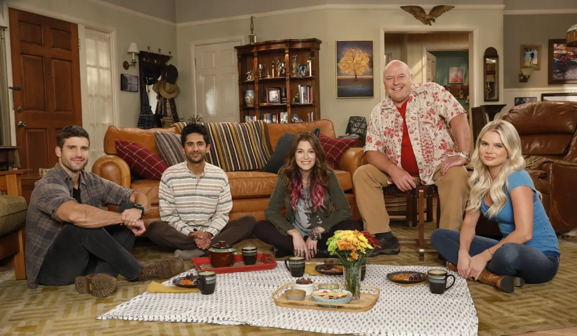 Dean Norris, Adhir Kalyan, Kelli Goss, Parker Young, and Elizabeth Alderfer in United States of Al (2021)