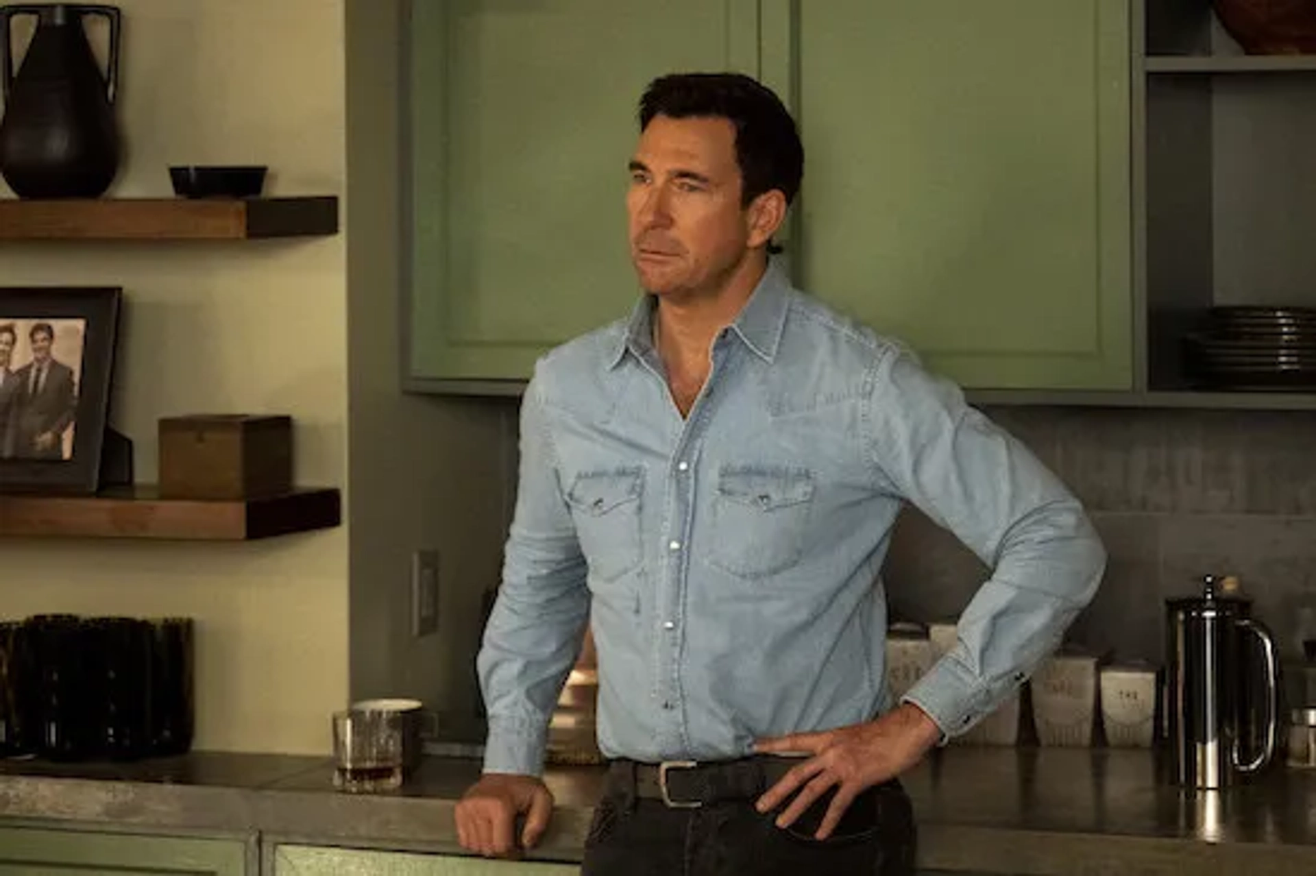 Dylan McDermott in FBI: Most Wanted: Heaven Falling (2023)