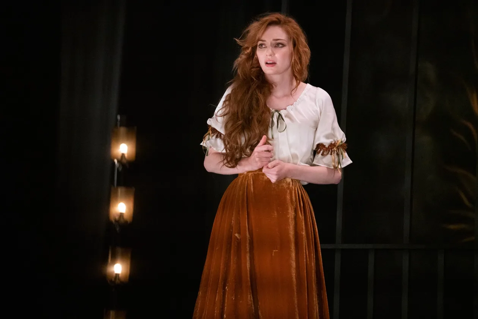 Eleanor Tomlinson in The Nevers (2021)