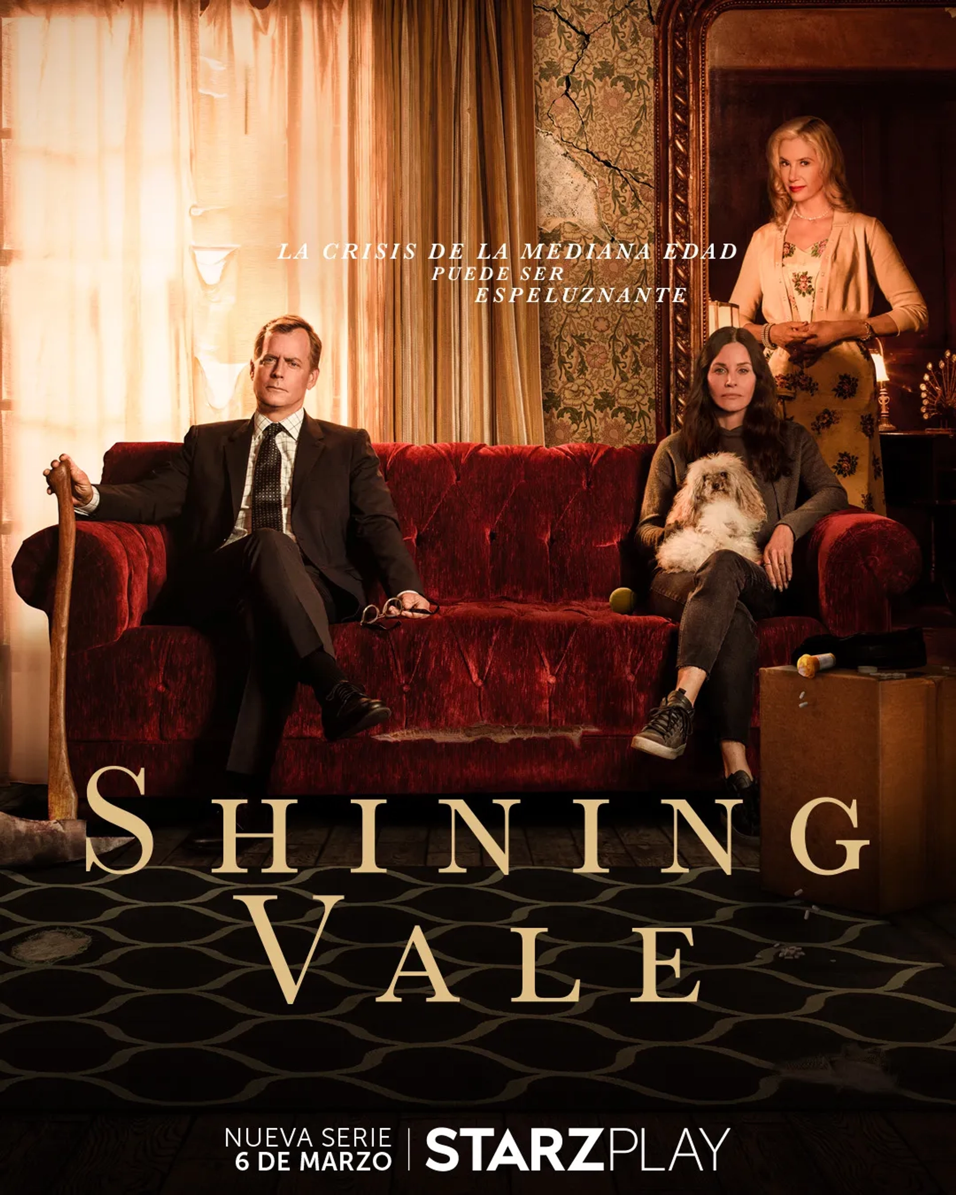 Mira Sorvino, Courteney Cox, and Greg Kinnear in Shining Vale (2022)