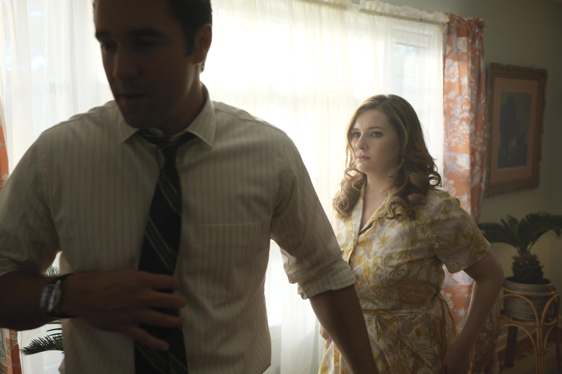 Abigail Breslin and Josh Bowman in Miranda's Victim (2023)