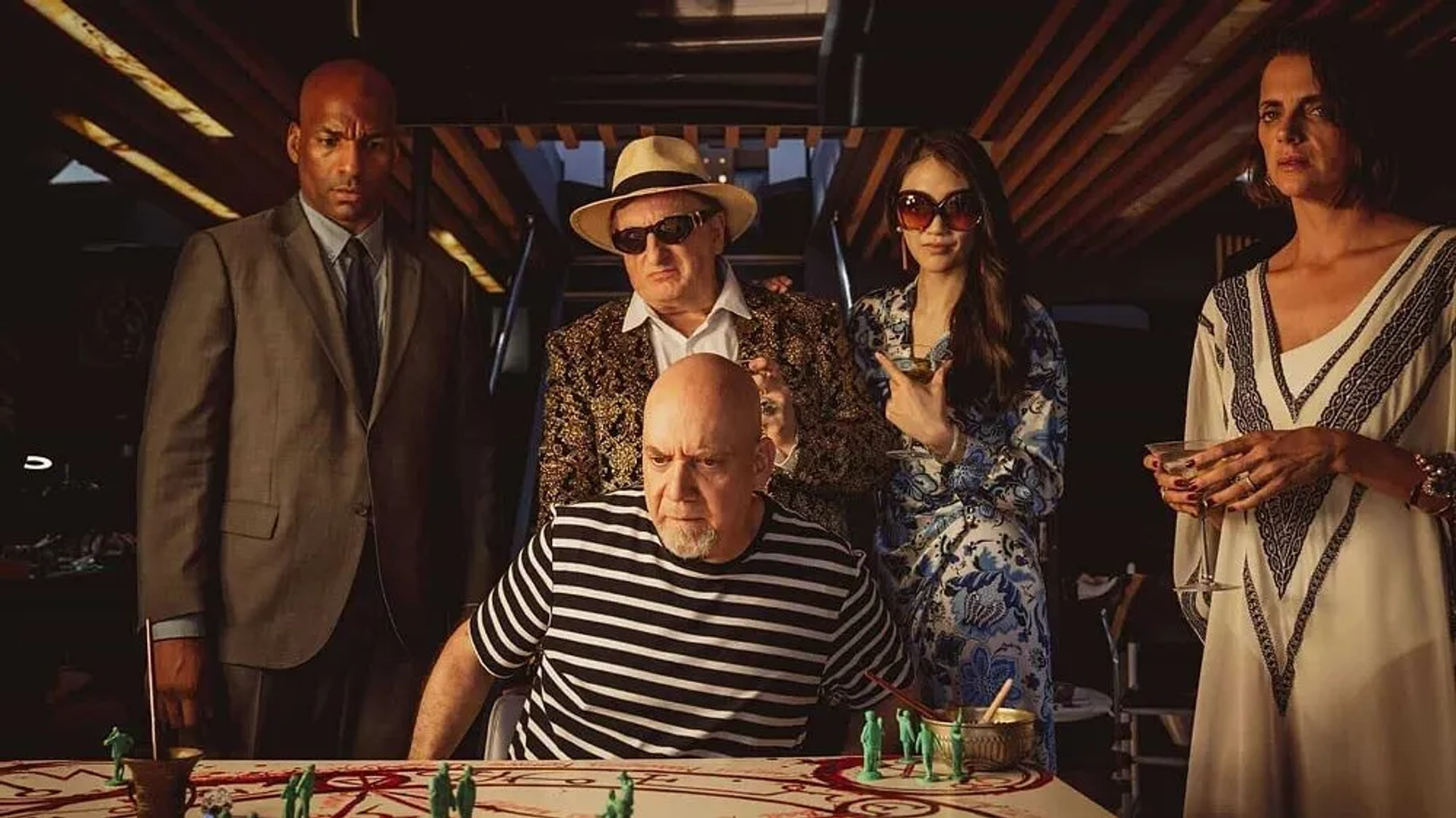 Paul Giamatti, Javier Gurruchaga, Macarena Gómez, and Clara Wong in 30 Coins: El símbolo arcano (2023)