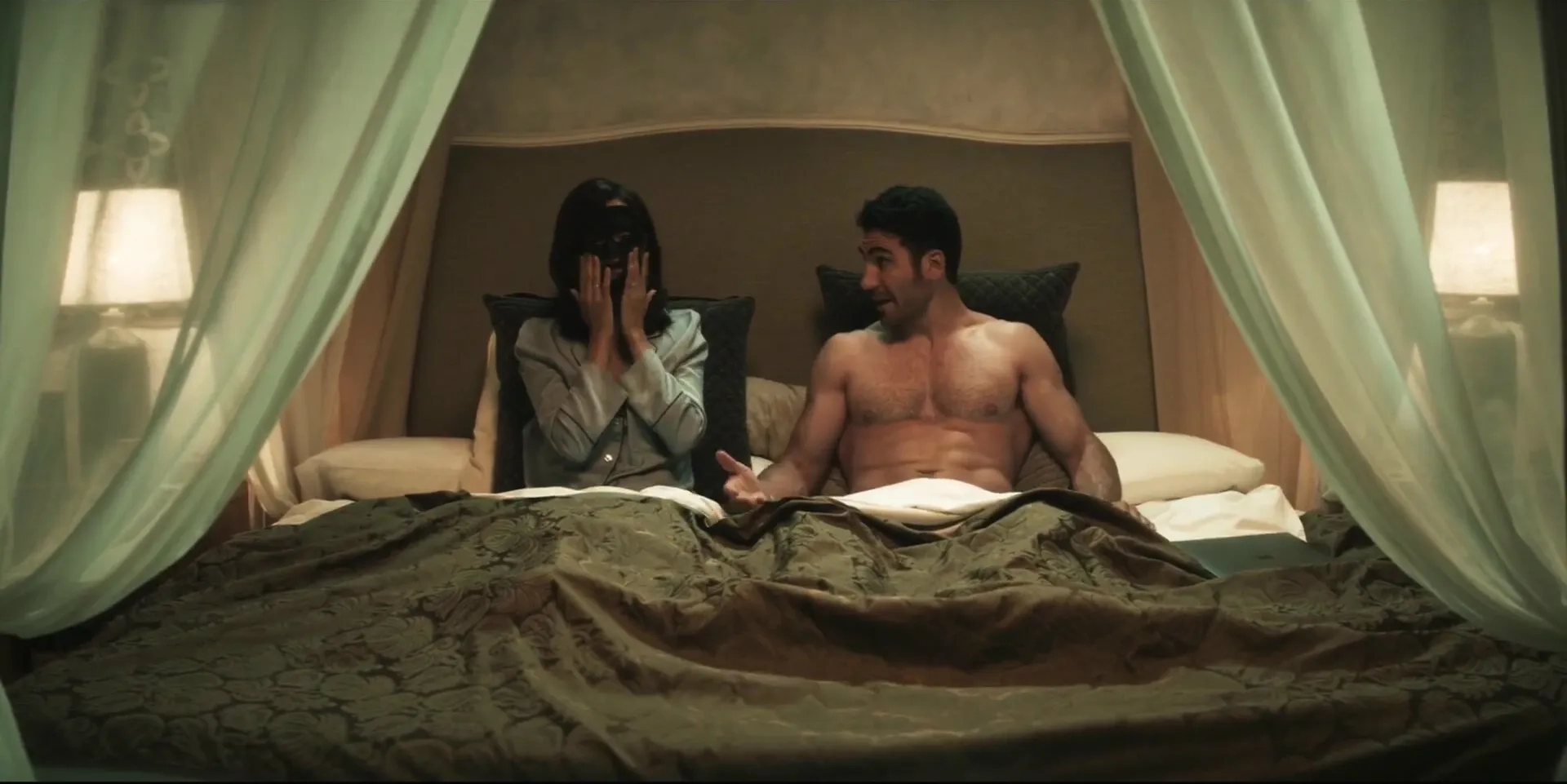 Macarena Gómez and Miguel Ángel Silvestre in 30 Coins (2020)